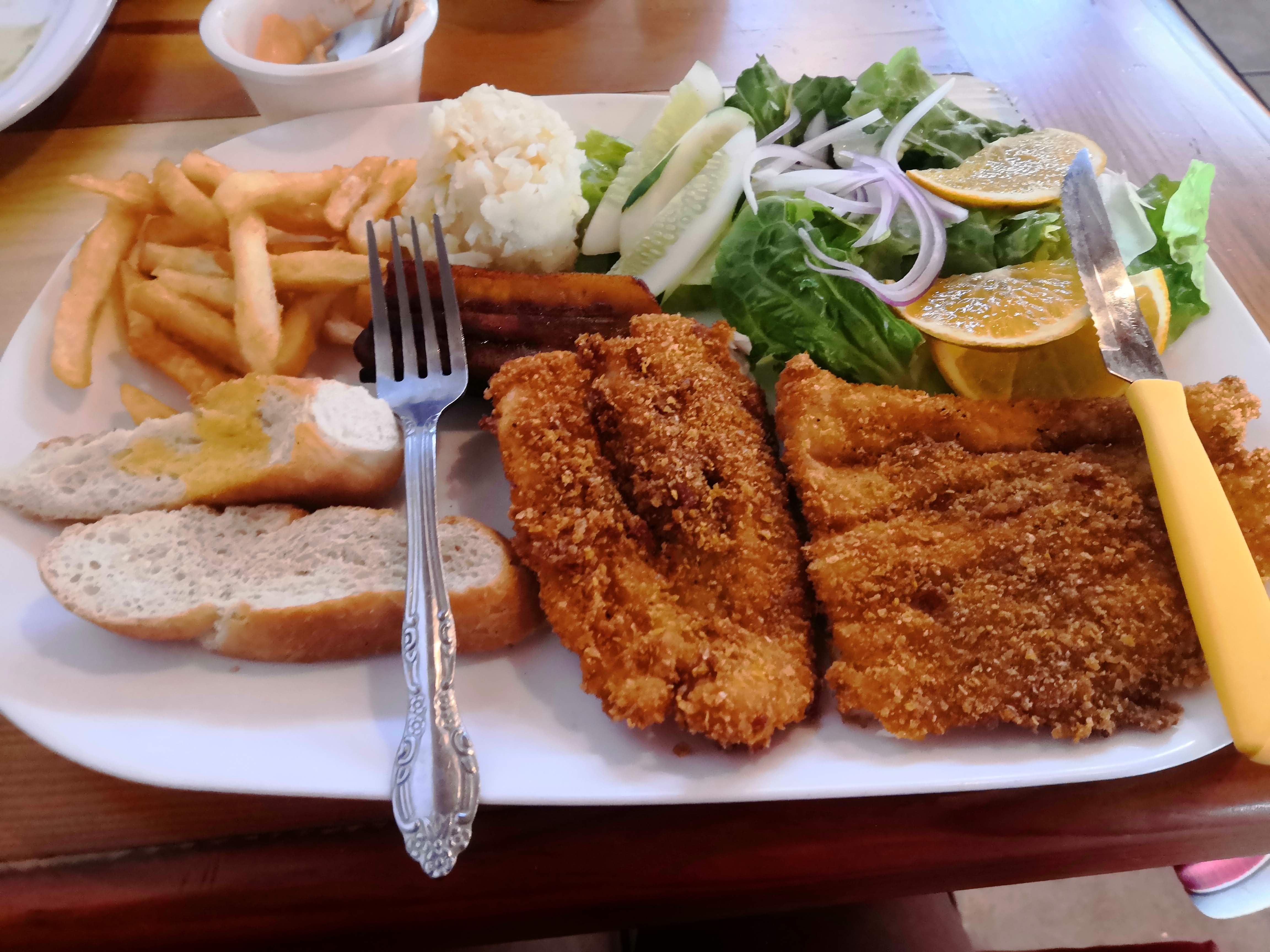 Mariscos La Ola Insurgentes image 7