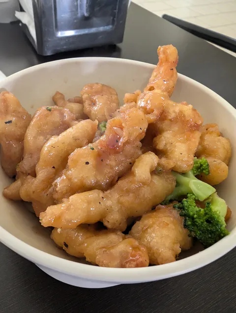 "Ying-Ying" Comida China image 3