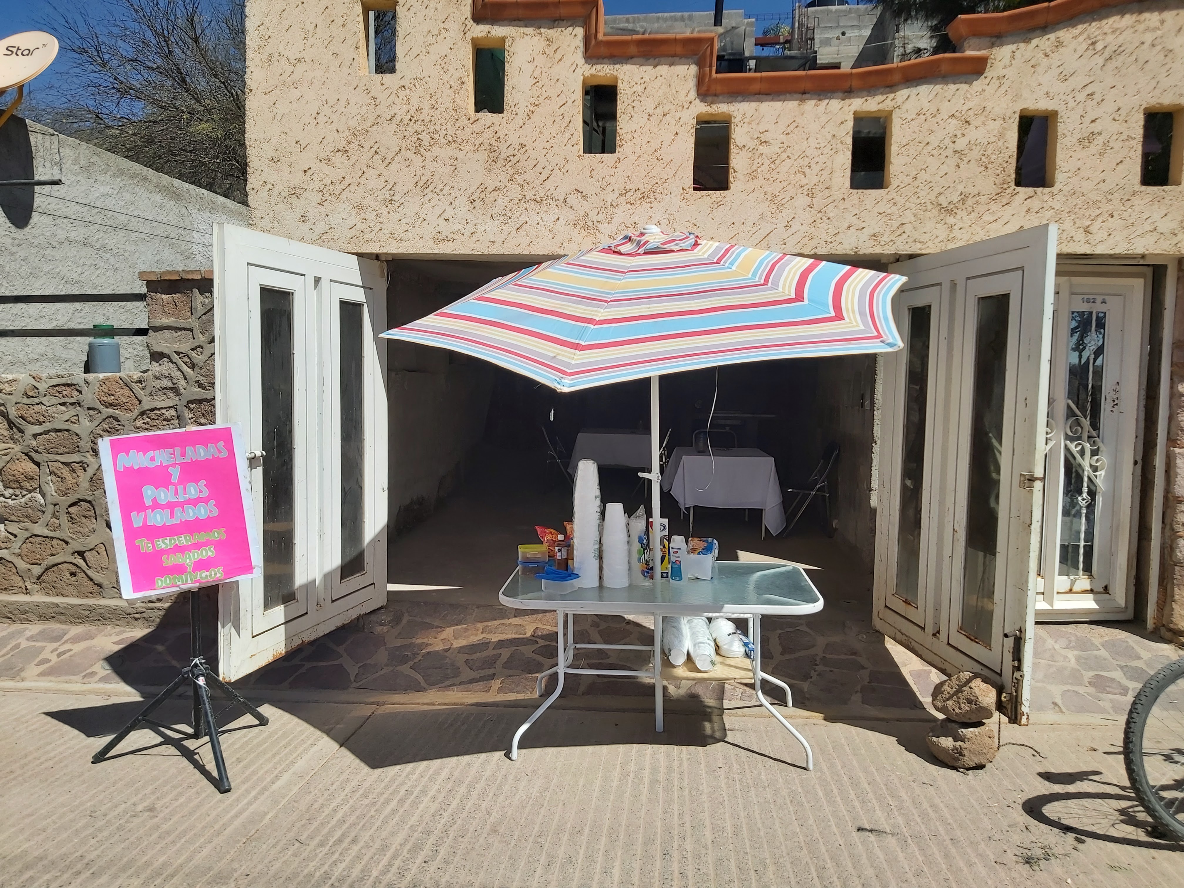 Toque de Ángel (Pollos) image 1