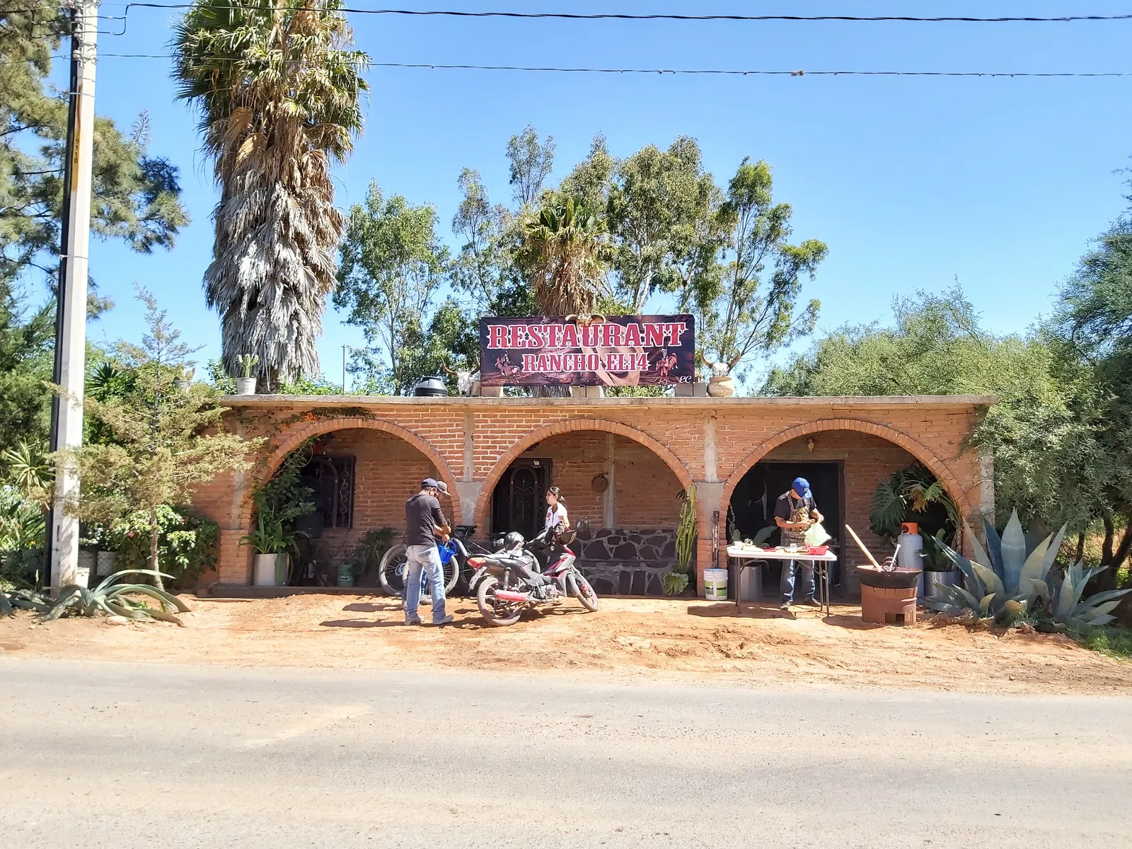 Restaurant "Rancho el 14" image 1