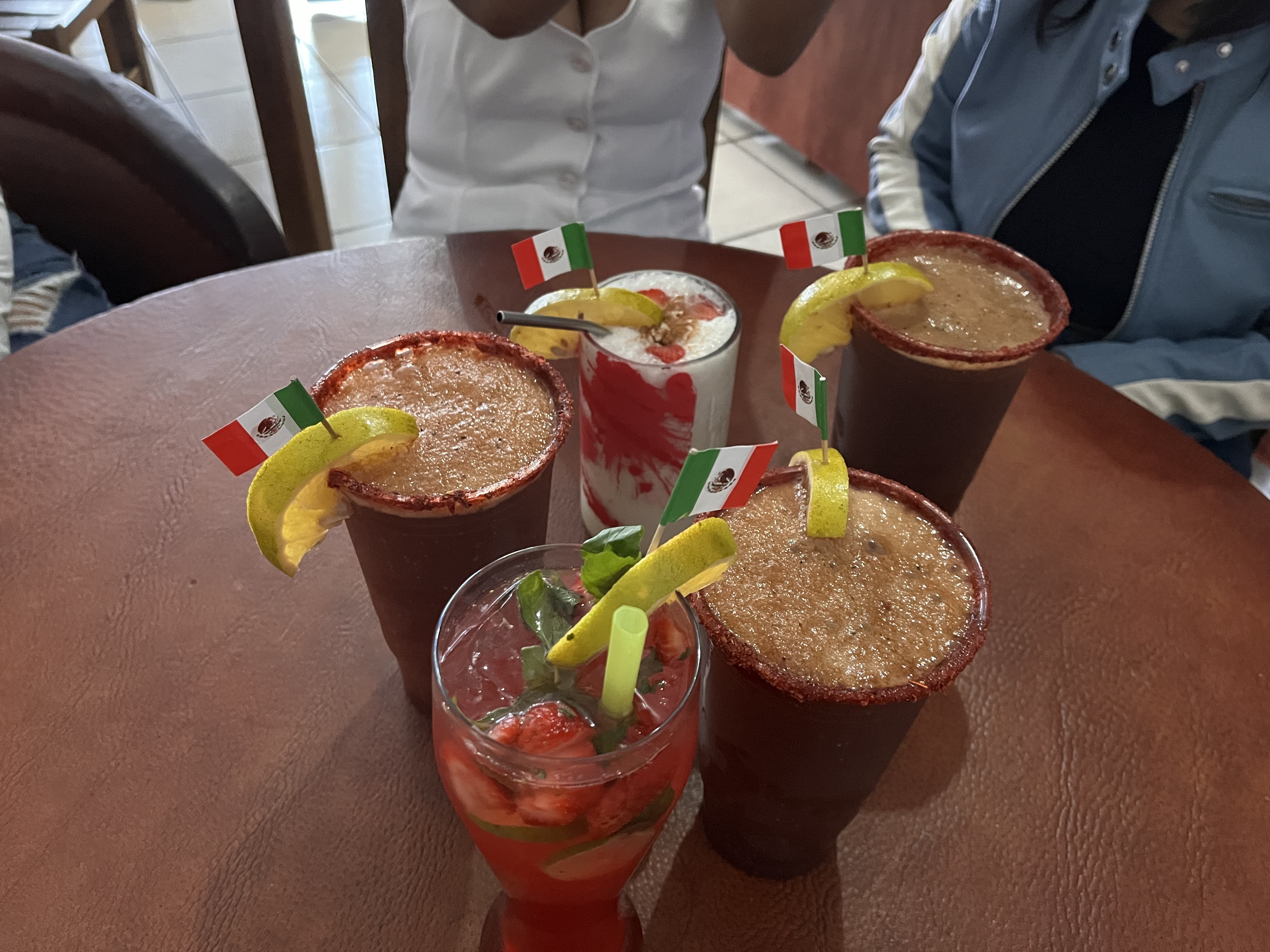 Bombay Coctelería image 4