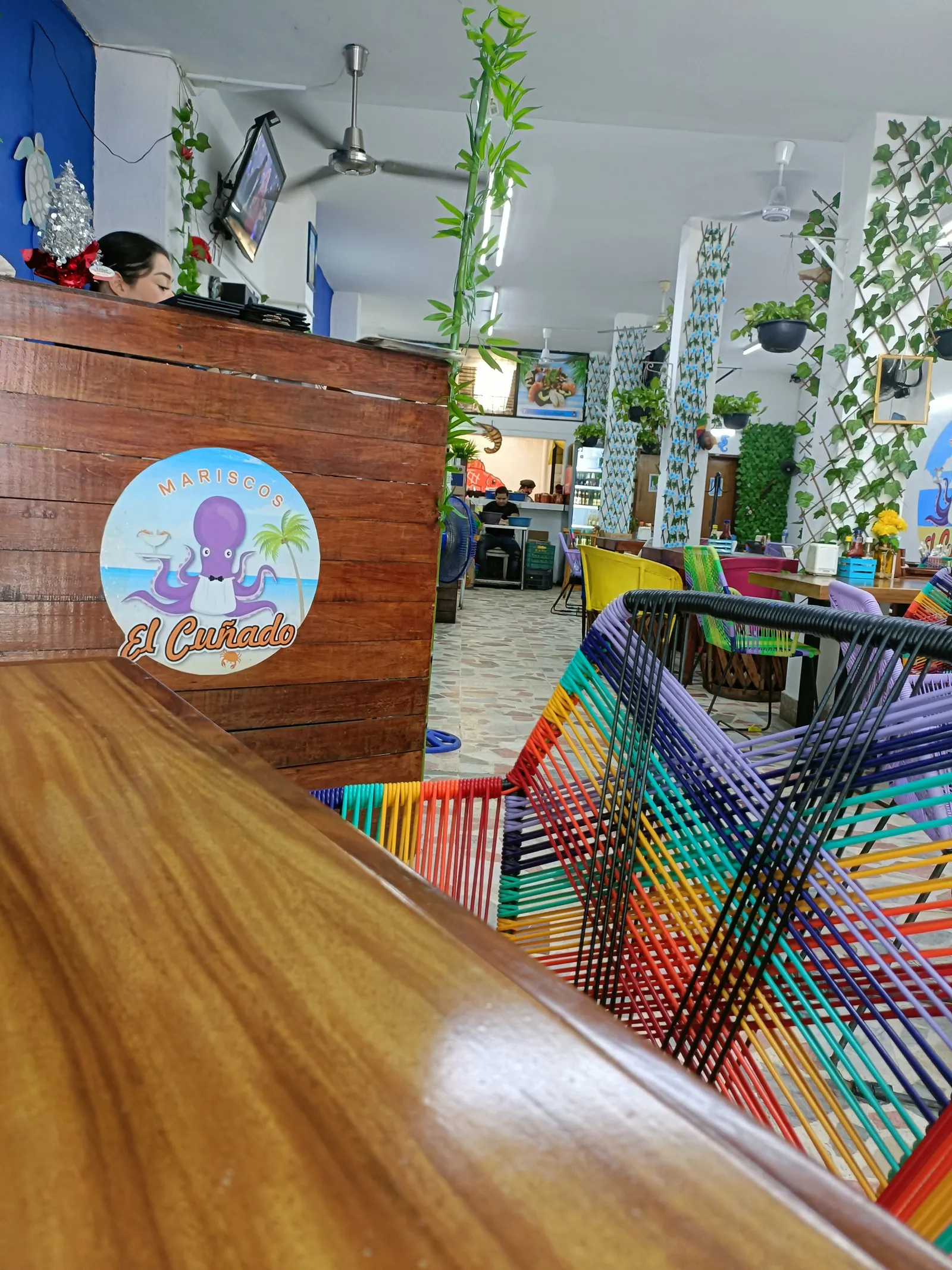 Mariscos “El Cuñado” image 6