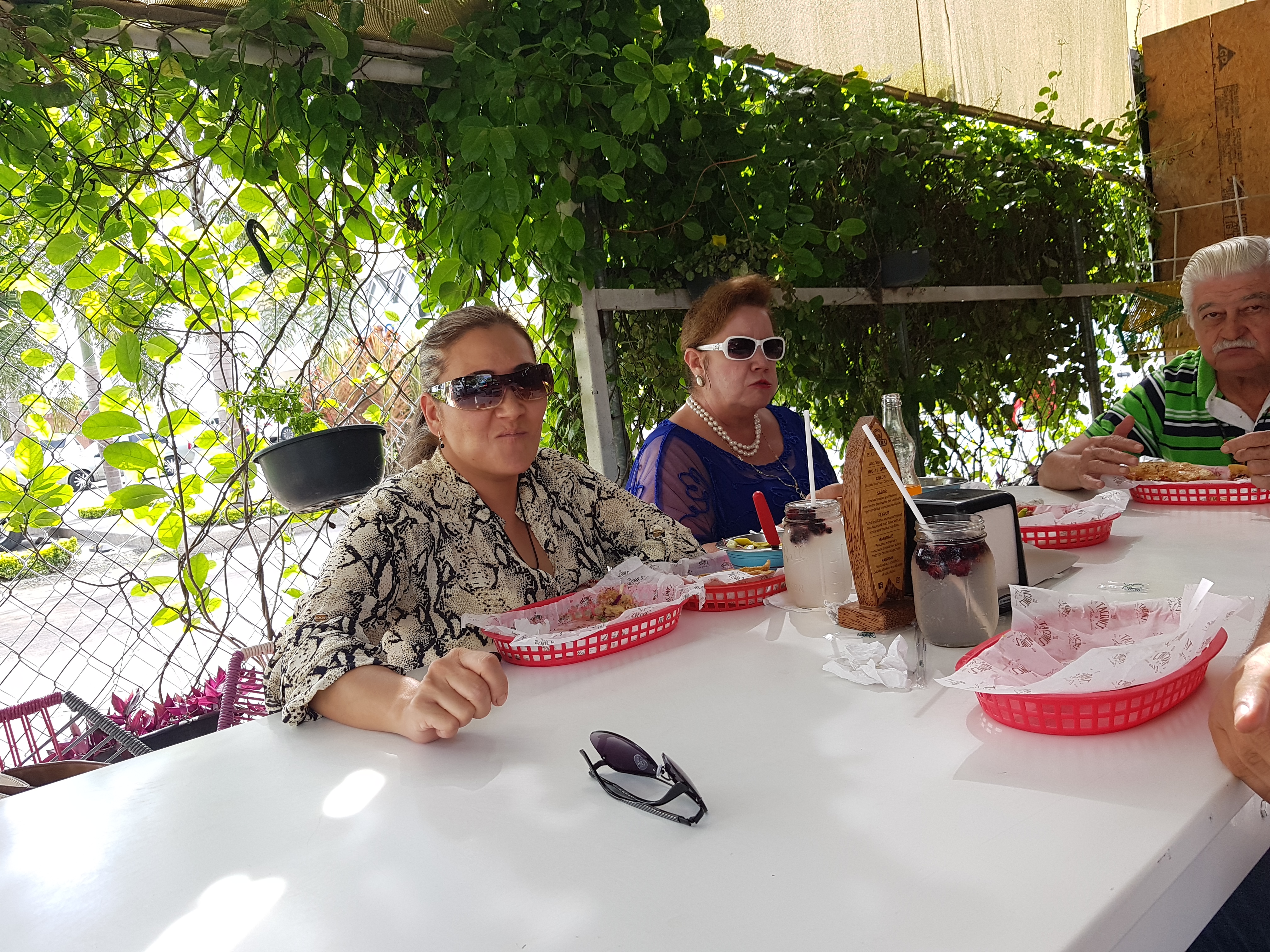 Los Tacones de Maria image 10