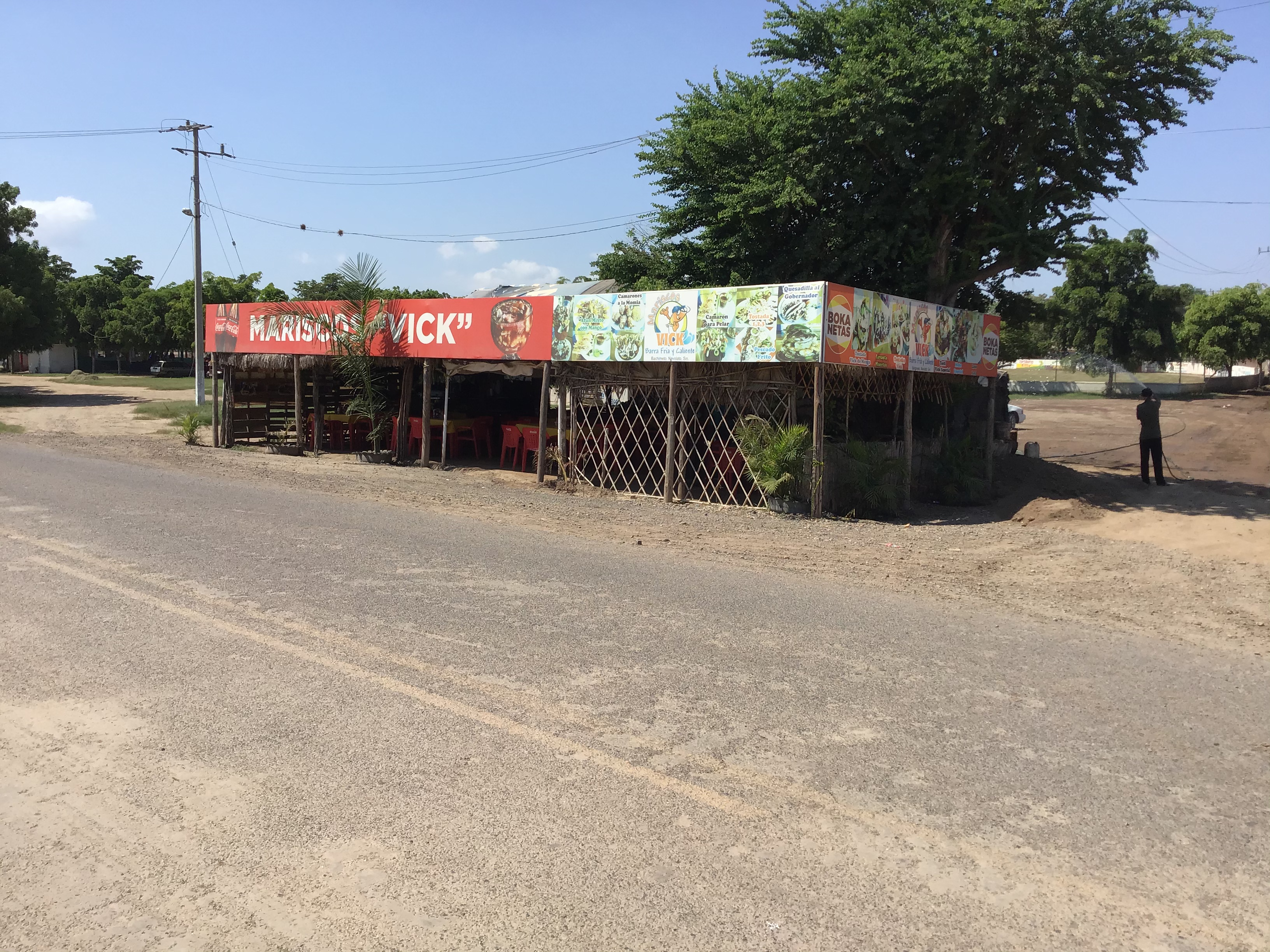 Mariscos Vicks image 5