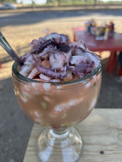 Mariscos especiales Alondra image 4