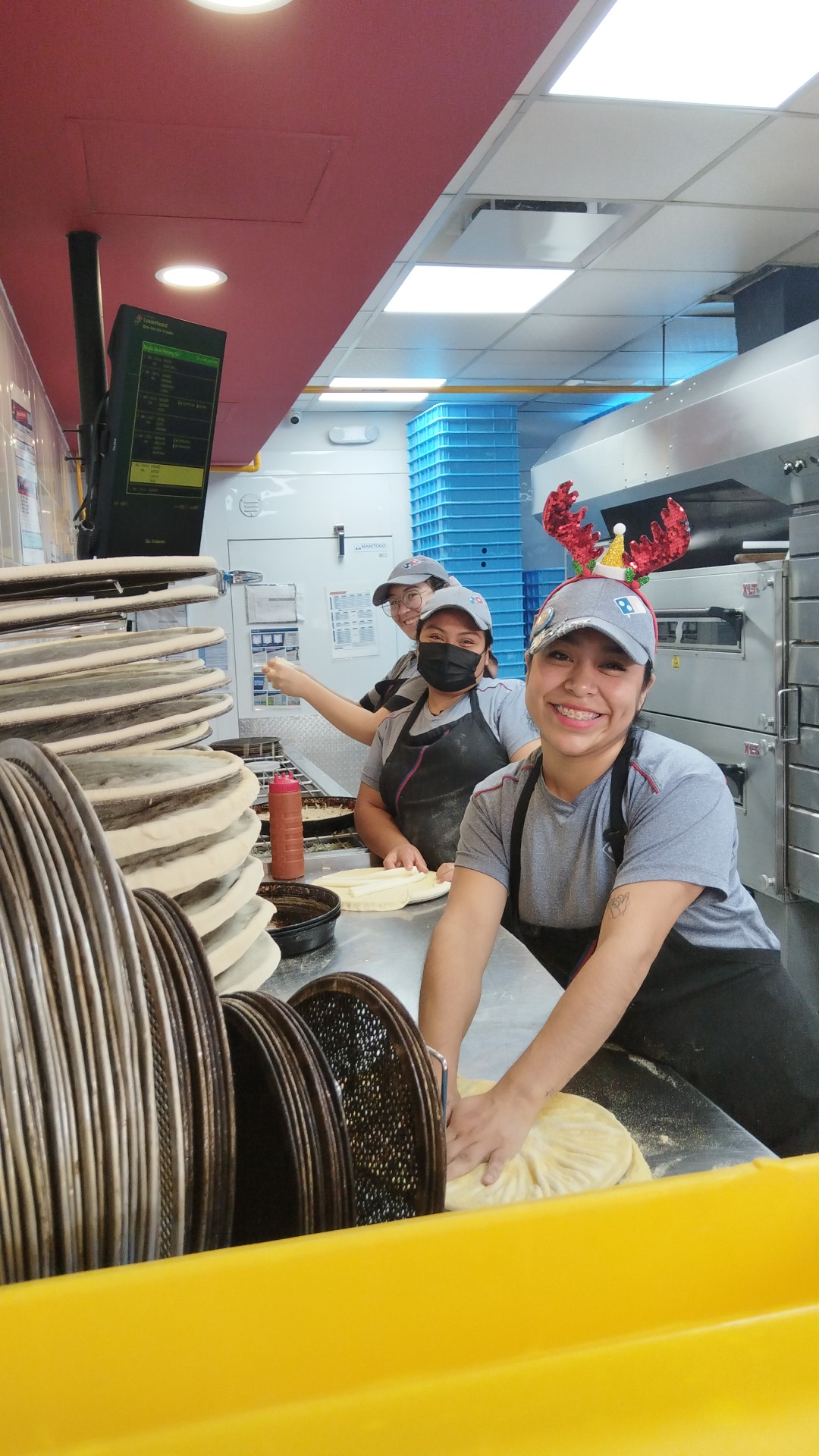 Domino's Av. 11 image 5