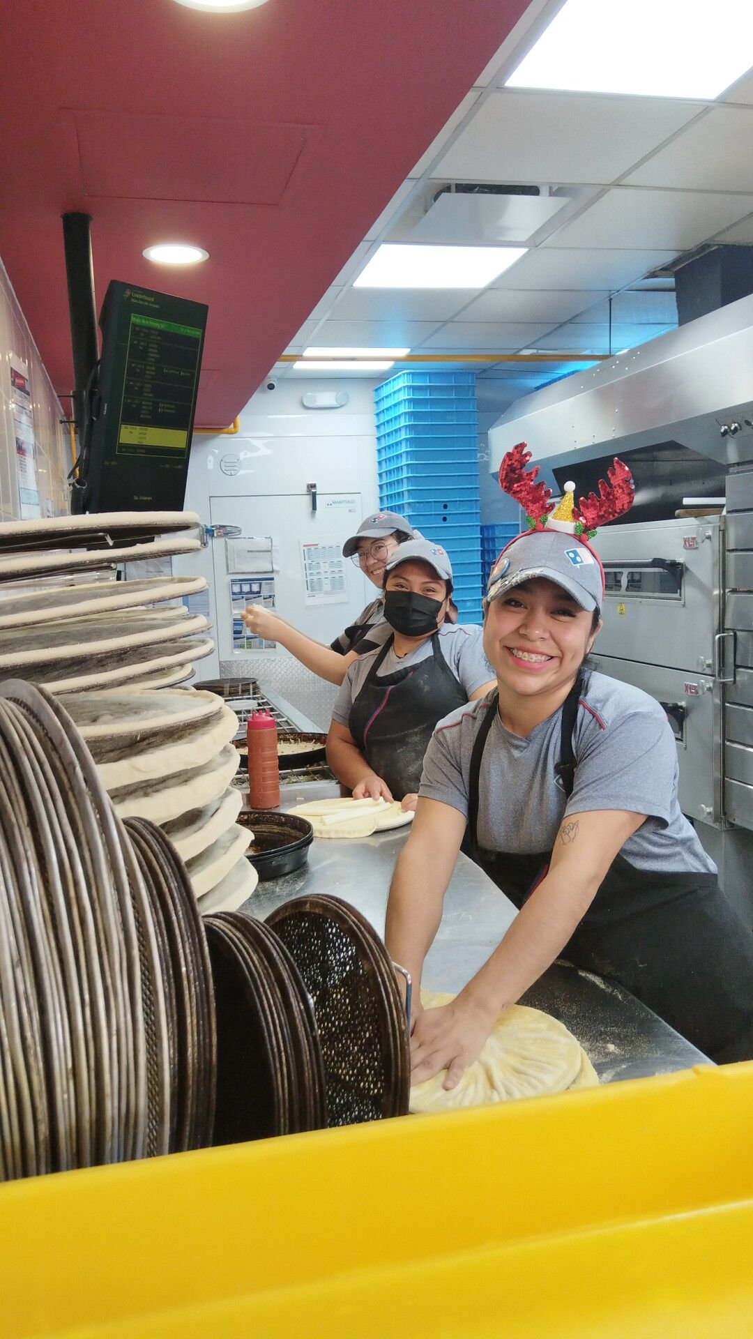Domino's Av. 11 image 5