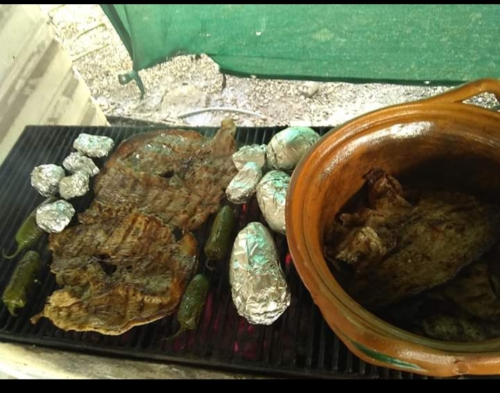 Pollos rostisados ala leñe los payan image 9