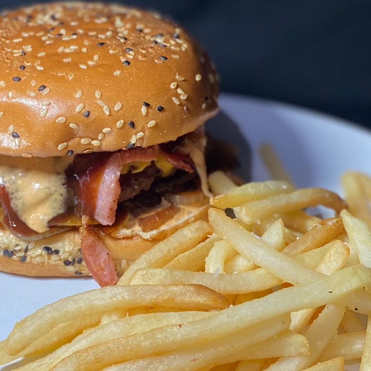 Burger House image 5