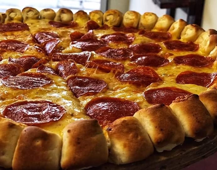 Abuela pizza image 1