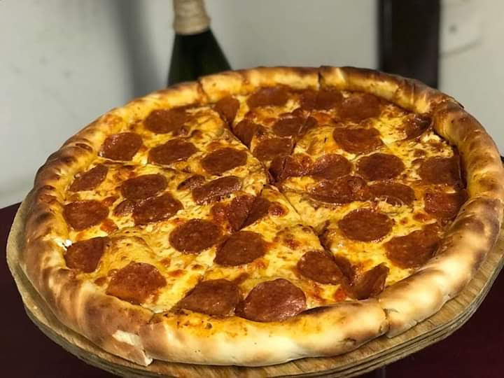 Abuela pizza image 6