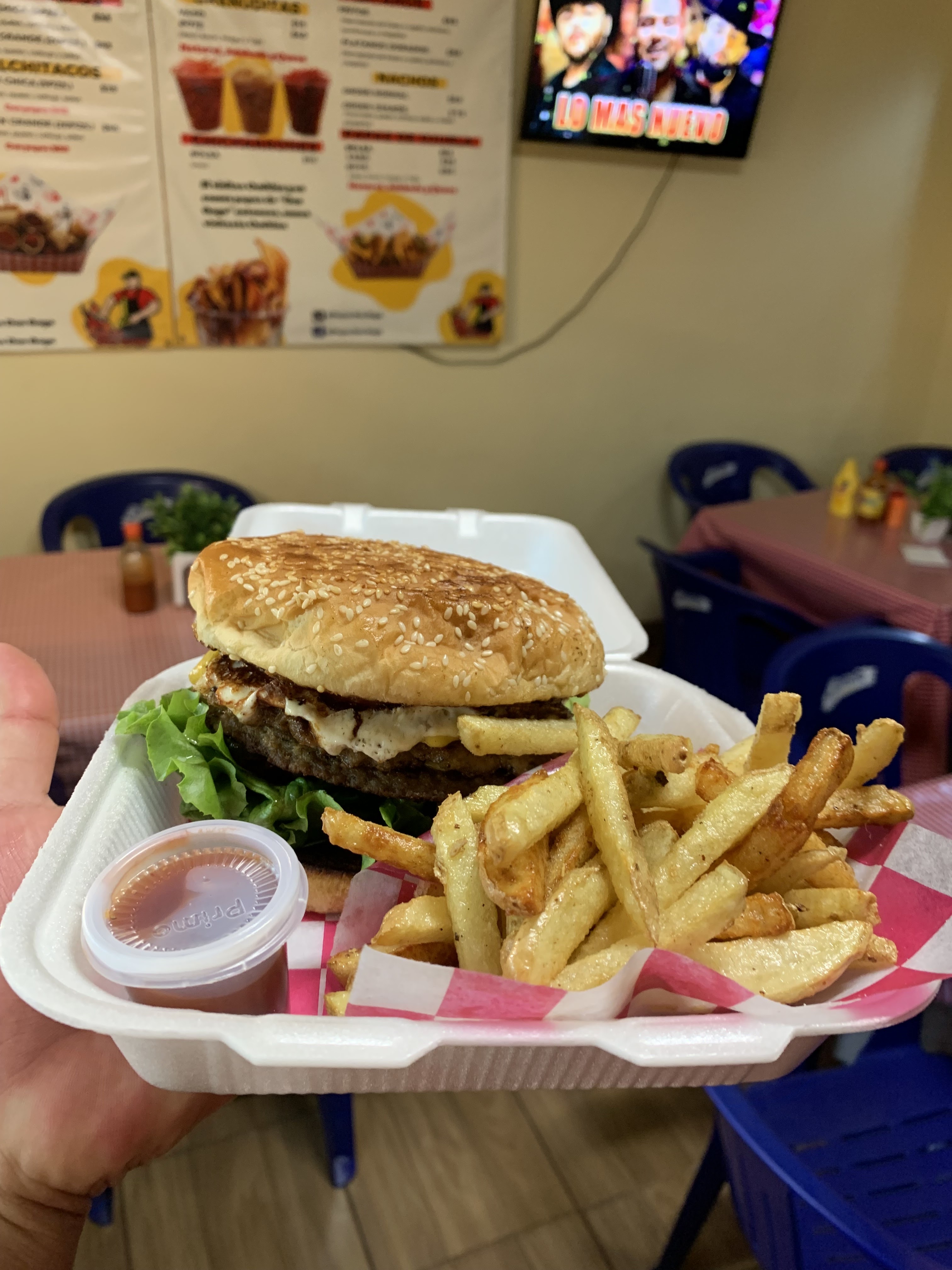 Papas Don Goyo image 7