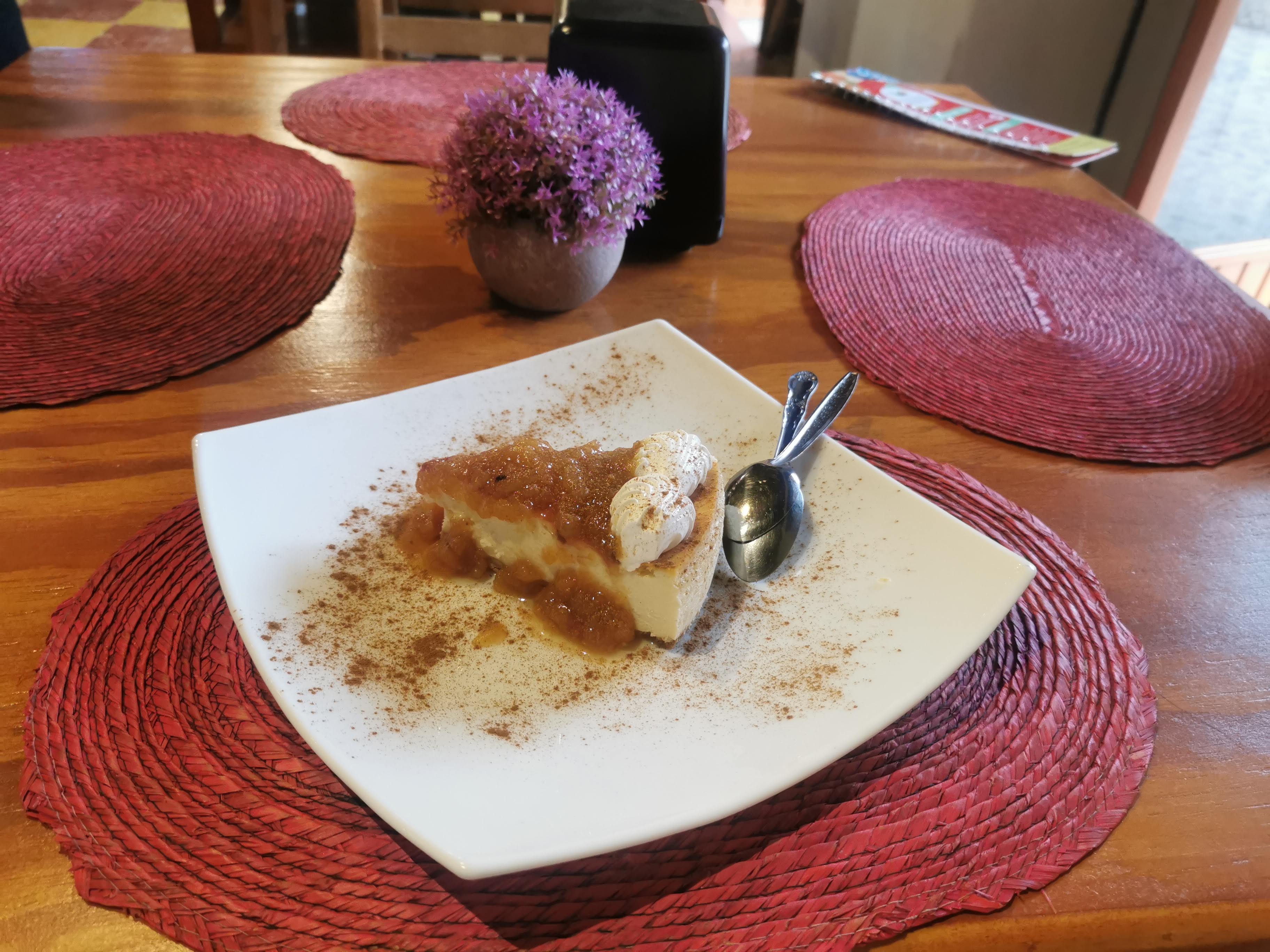 Entre Peras & Manzanas image 2