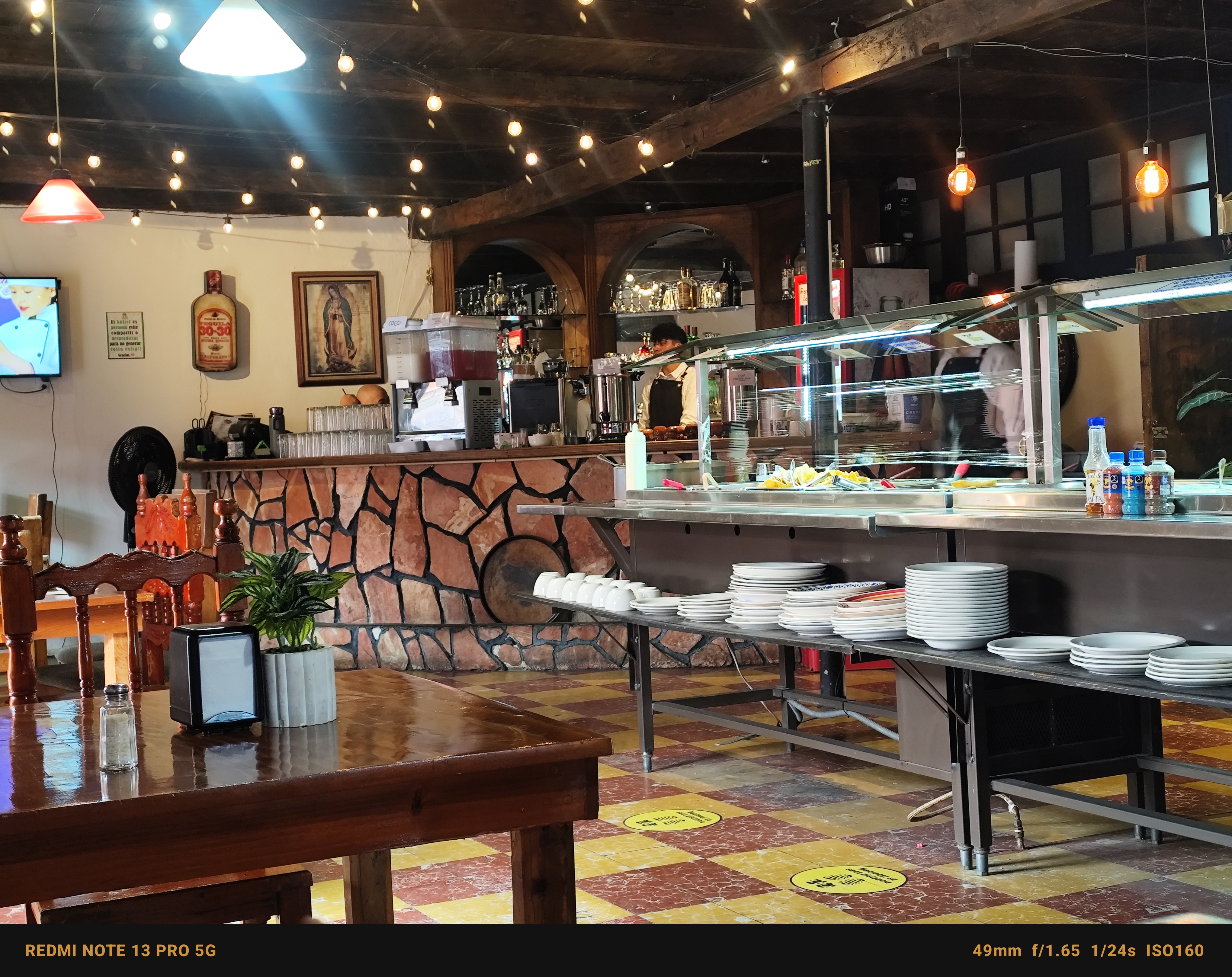 Entre Peras & Manzanas image 5