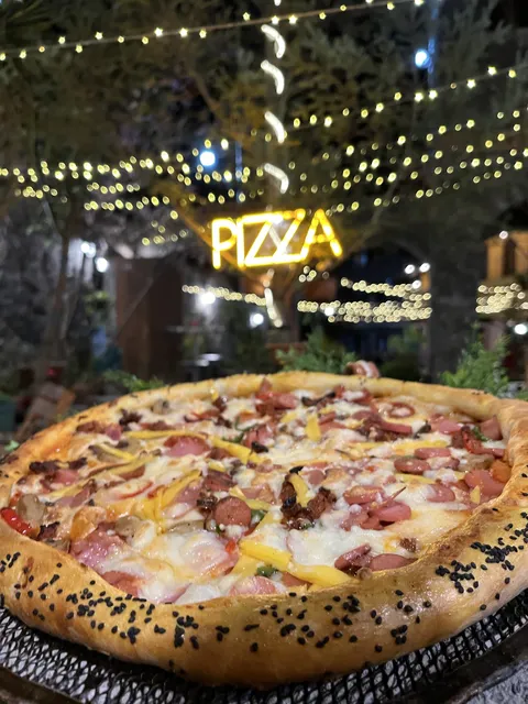 Pizzería y Restaurante M&S image 2
