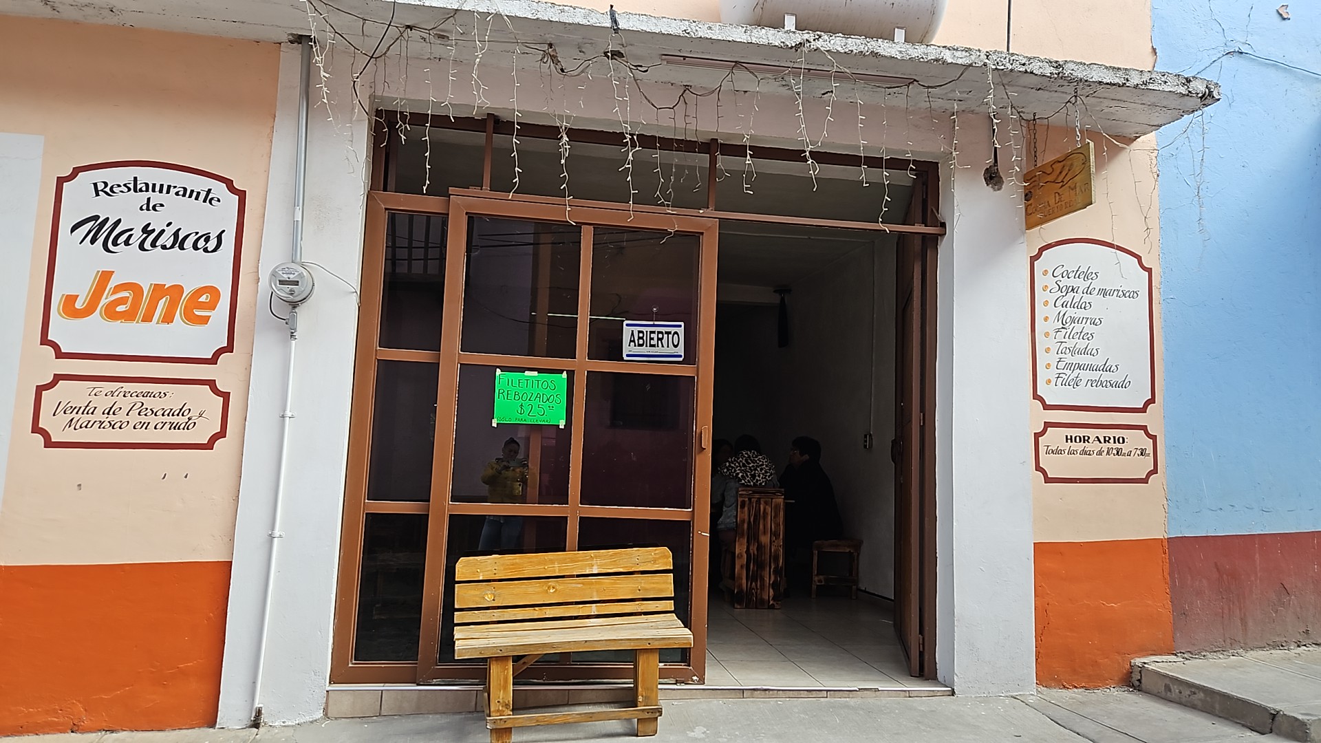 Restaurante de Mariscos Puerto Real image 6