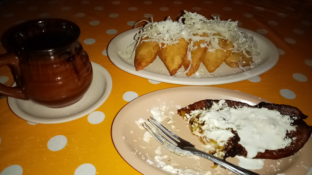 COMEDOR "EL PORTON" image 2