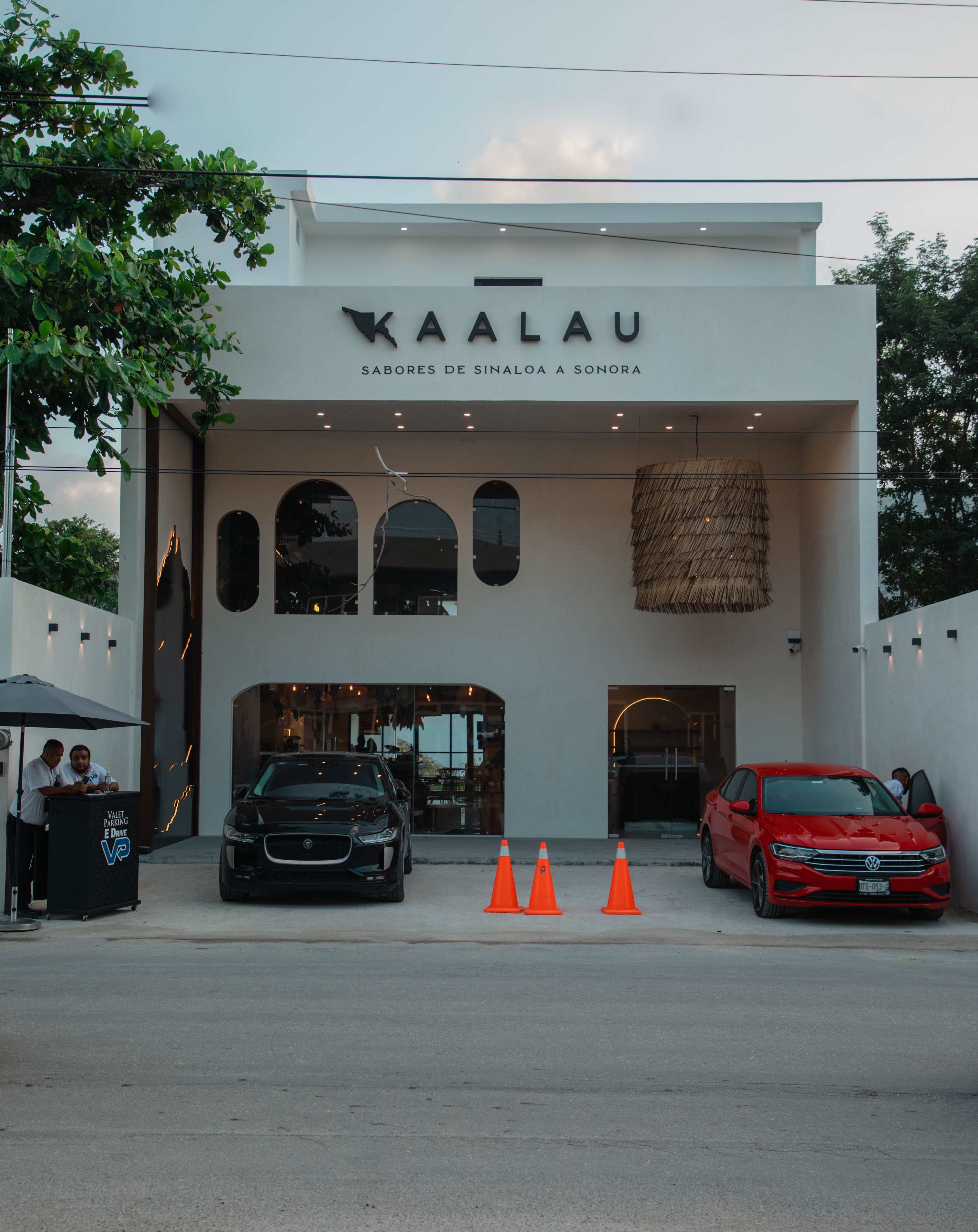 Kaalau Restaurante de Mariscos | Cancún Huayacán image 1