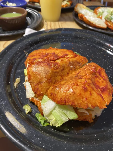 El Rincon de los Antojos image 4