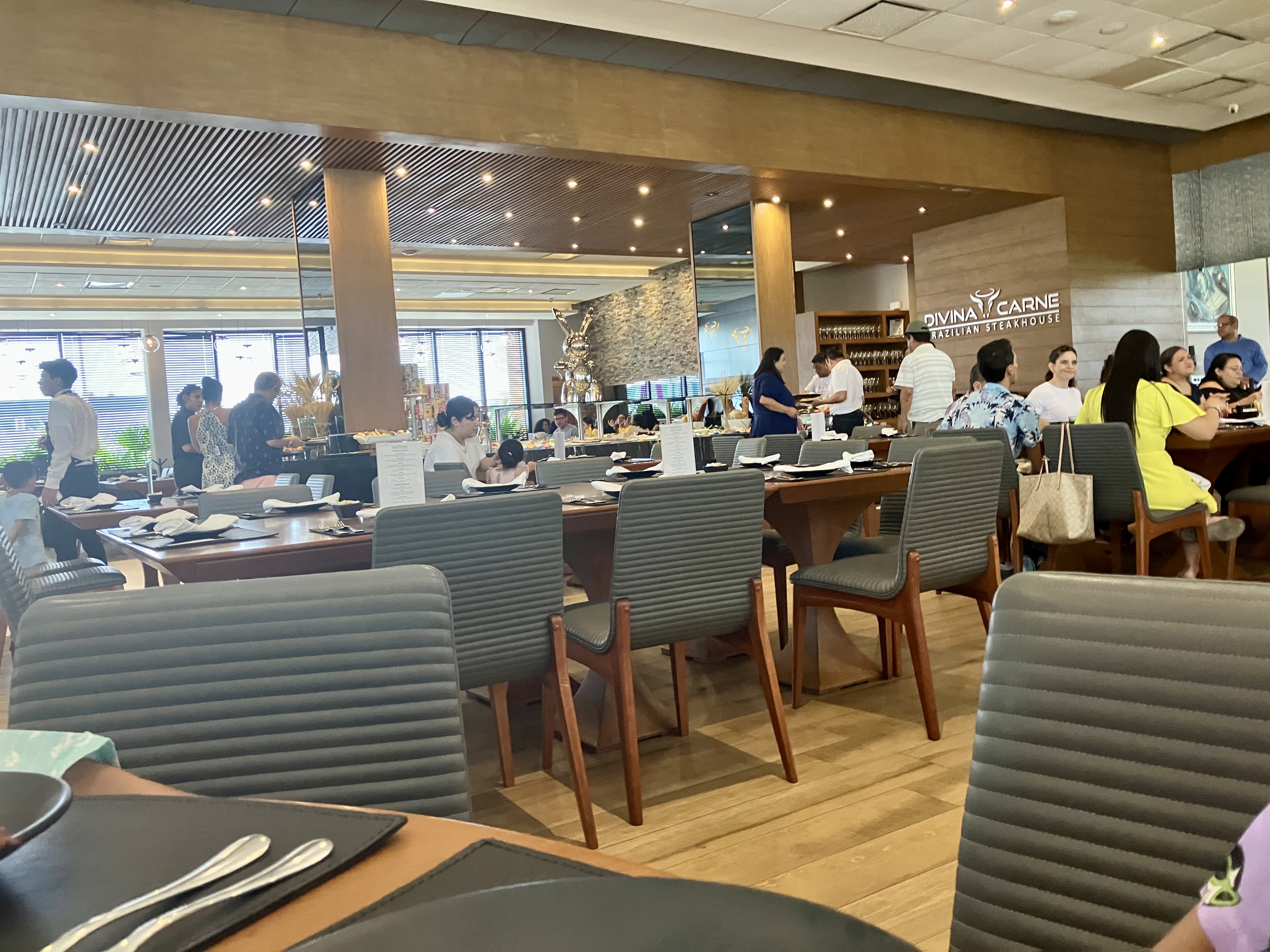 Divina Carne image 6