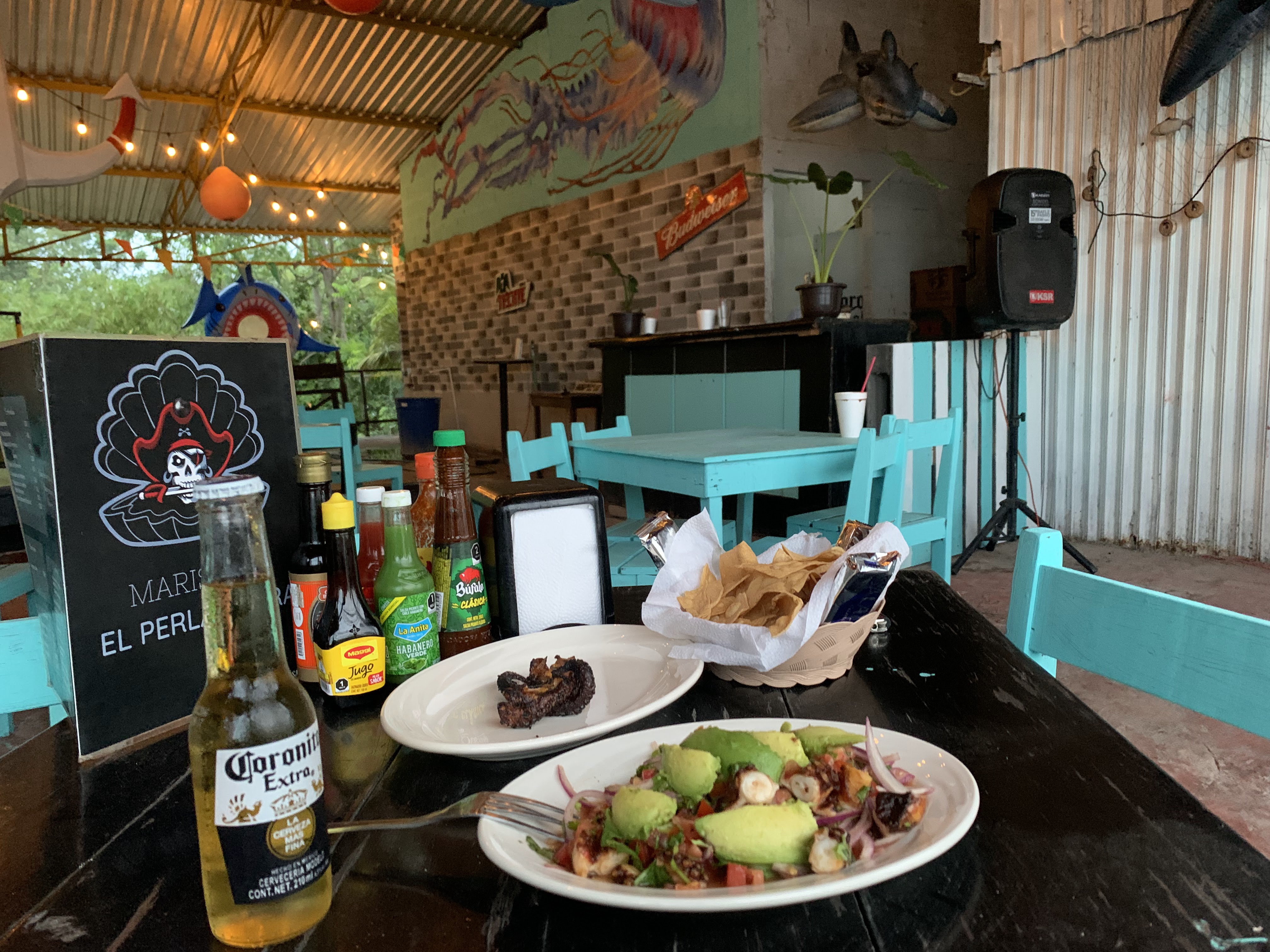 HANK EL MARISQUERO image 3