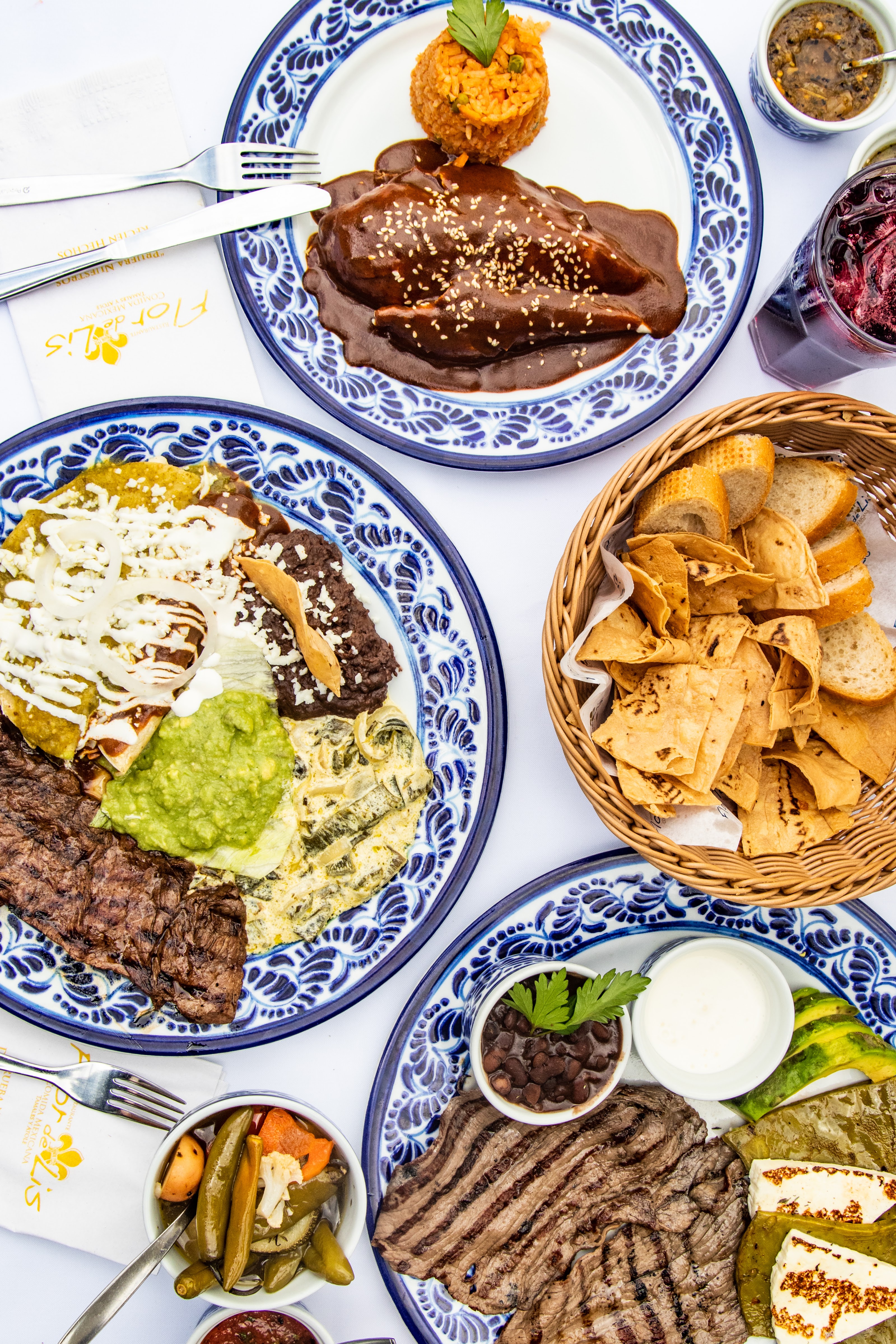 Restaurante Flor de Lis | Cumbres image 3