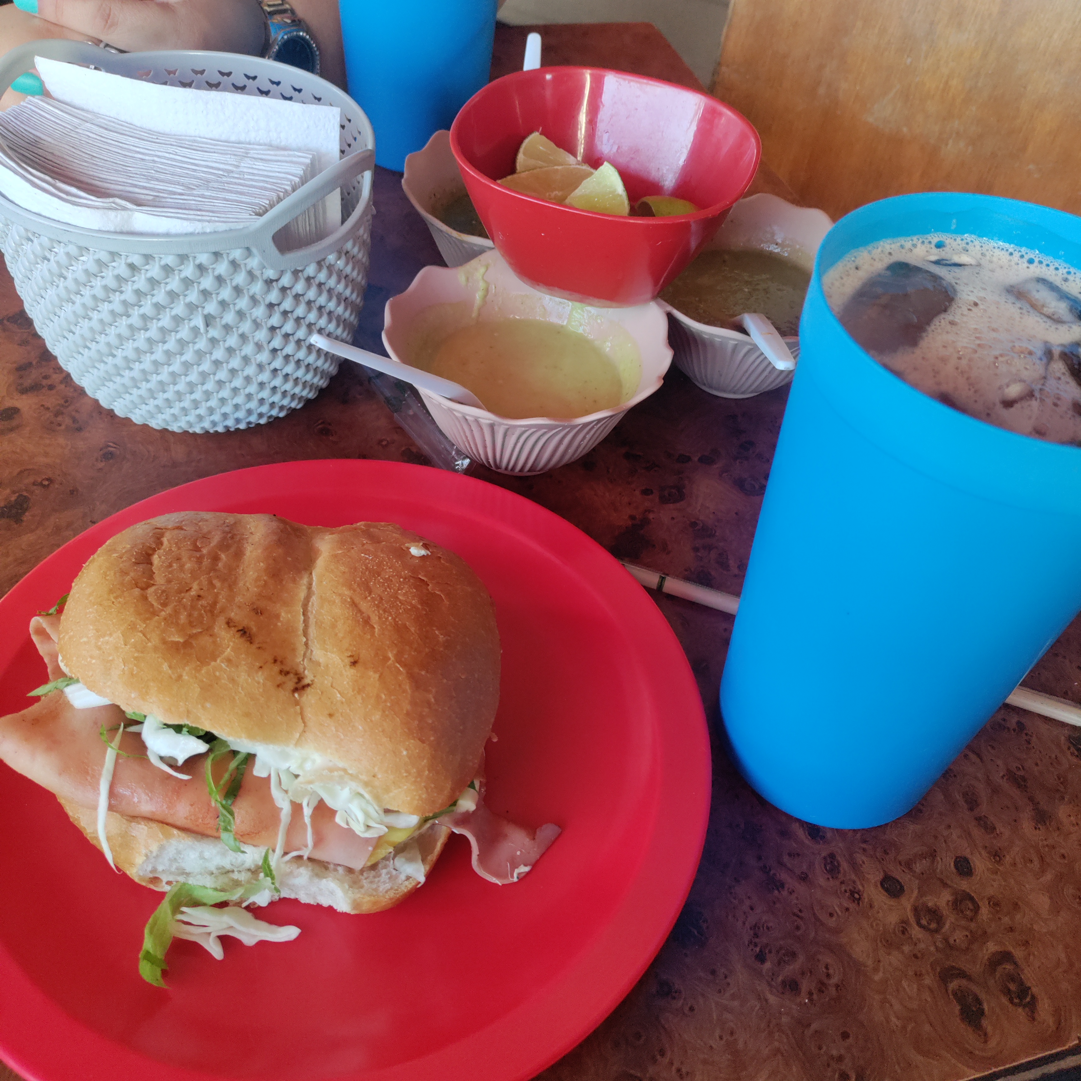 Tacos Y Tortas Primo image 4