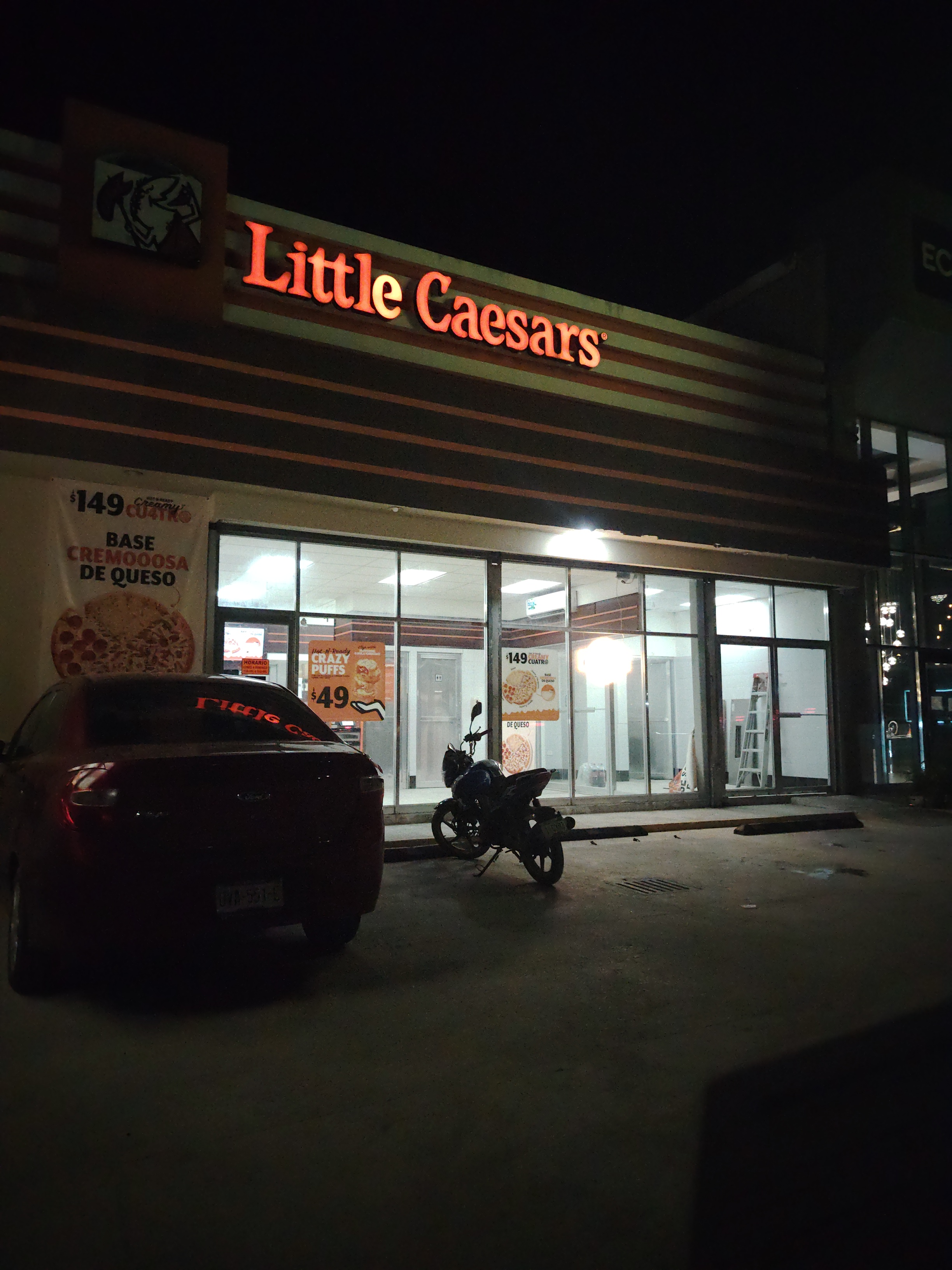 Little Caesars image 3
