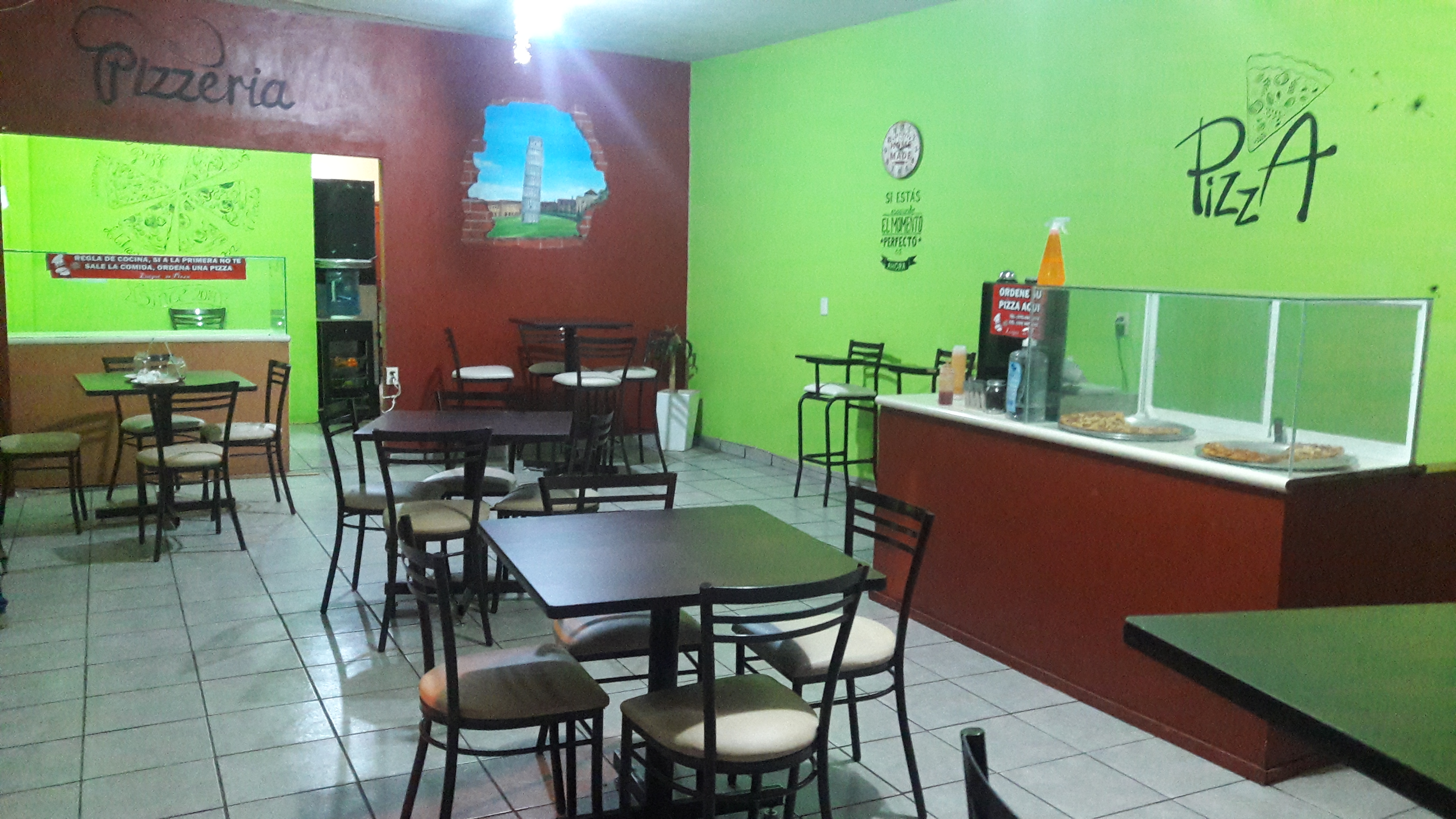 Pizzeria Luigui'ss image 4