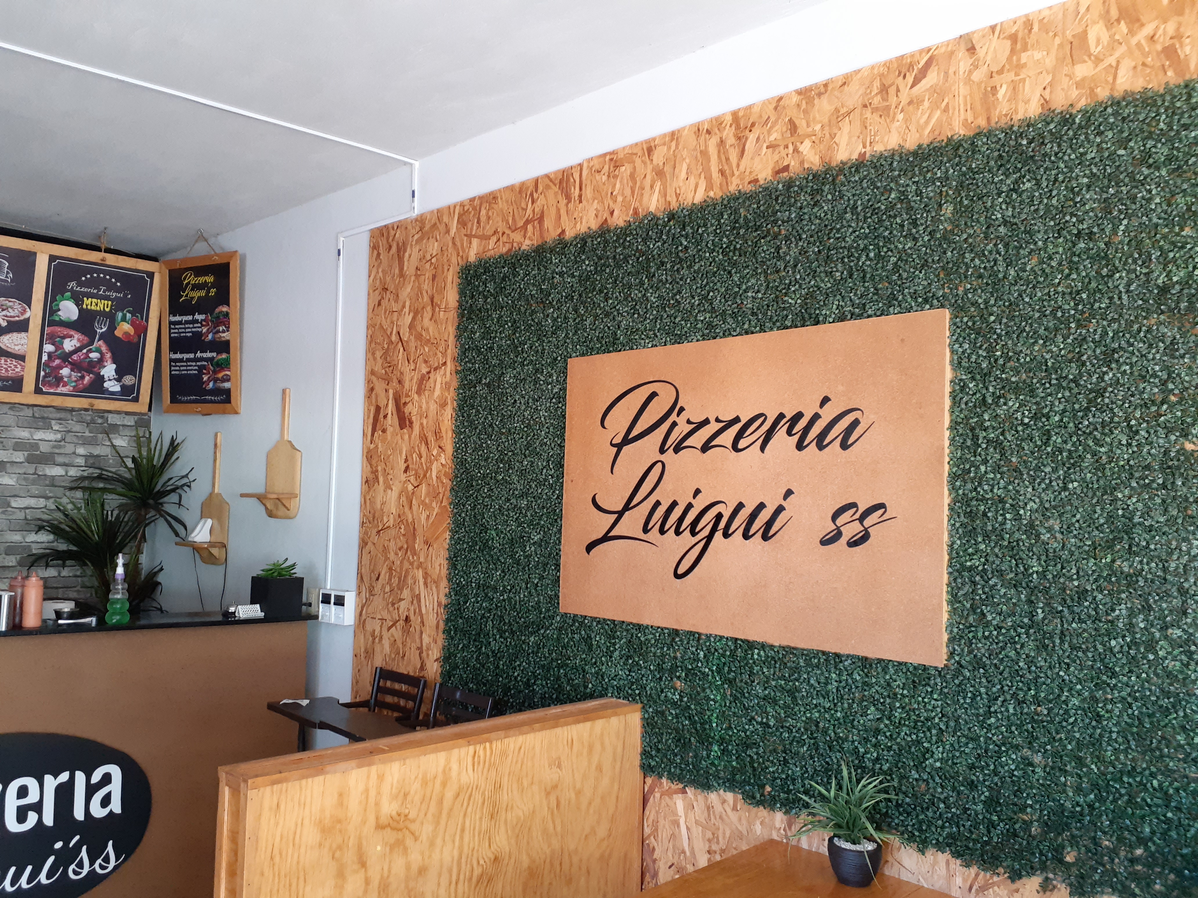 Pizzeria Luigui'ss image 10