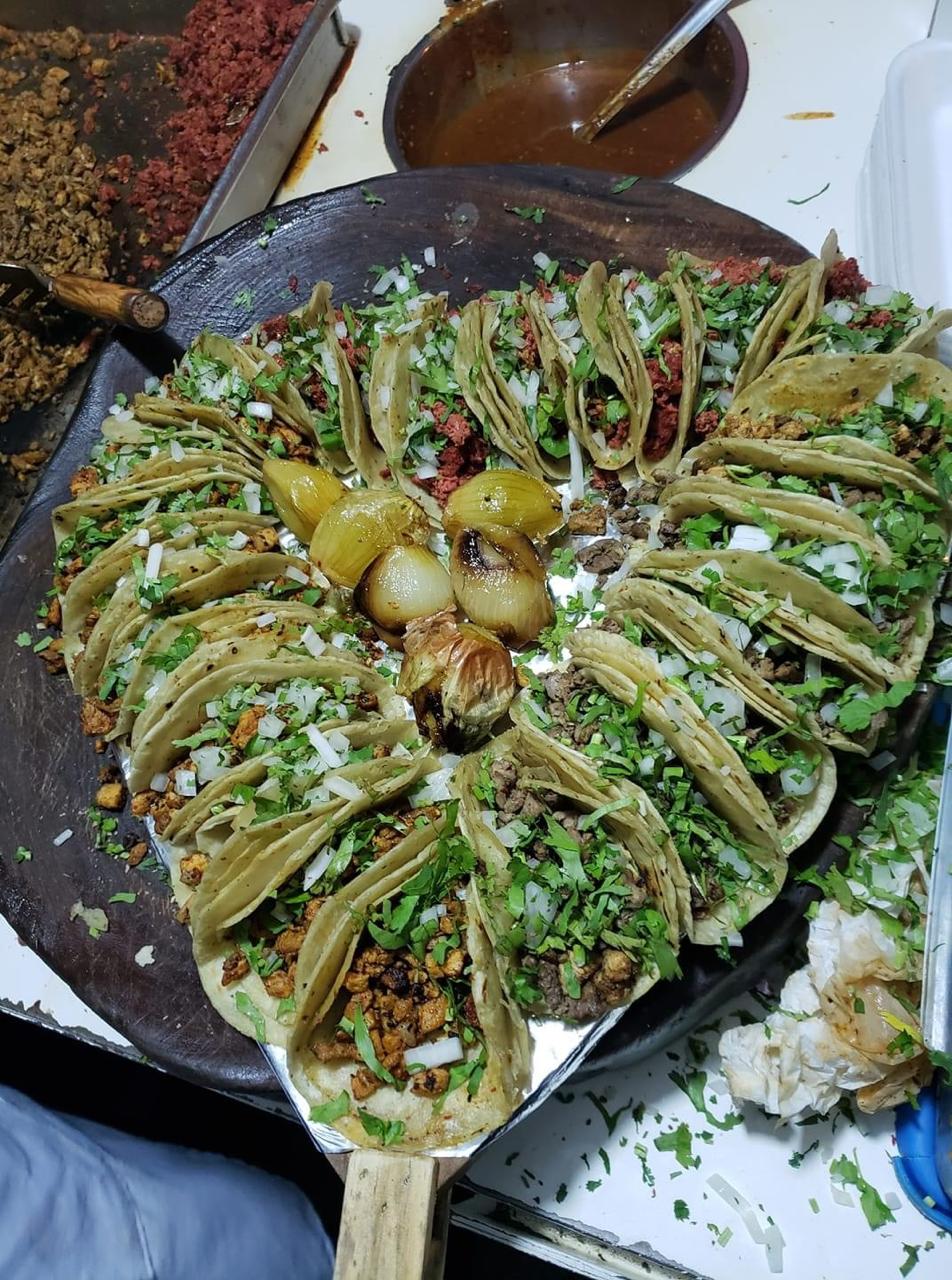 Tacos el Refugio image 4