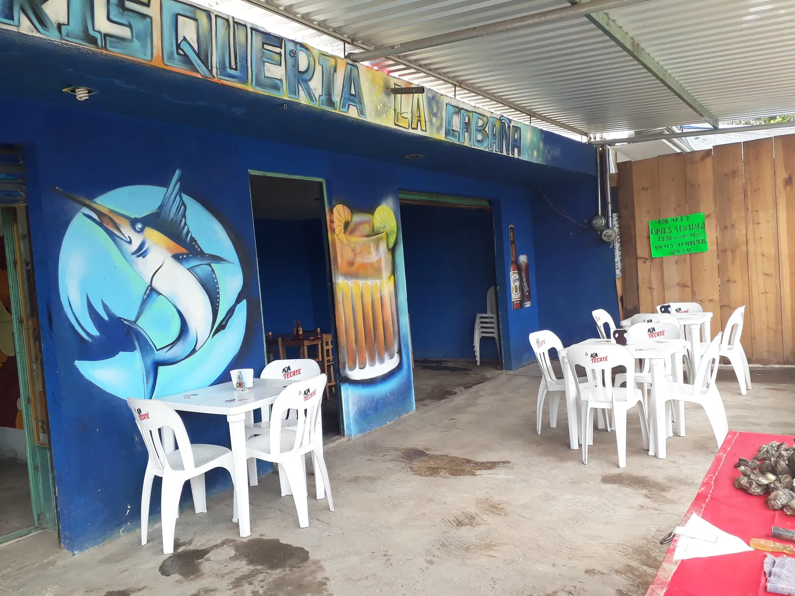 La cabaña image 8