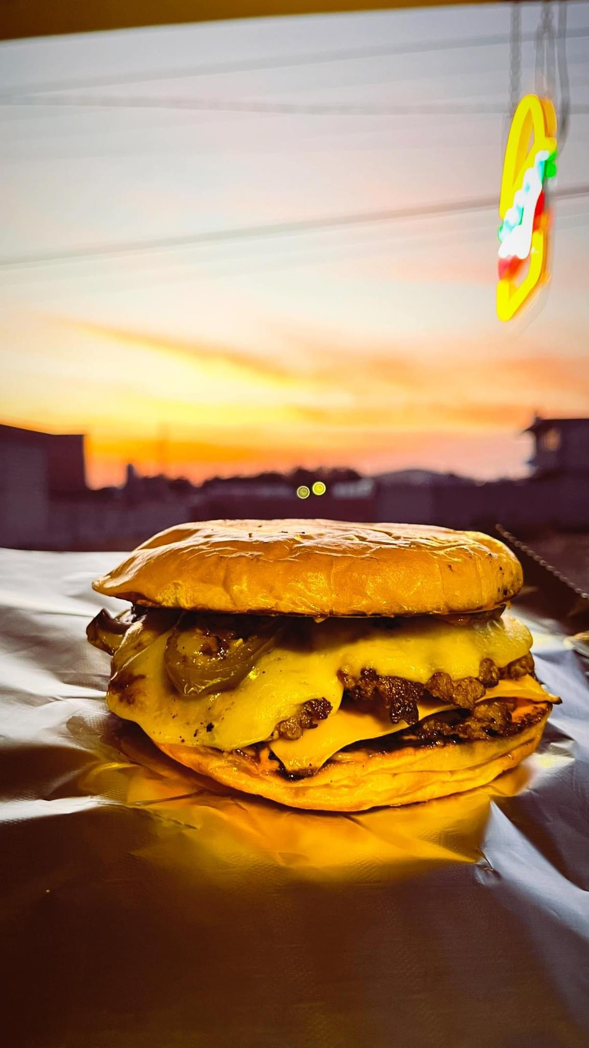 Aplastadas Burger image 2