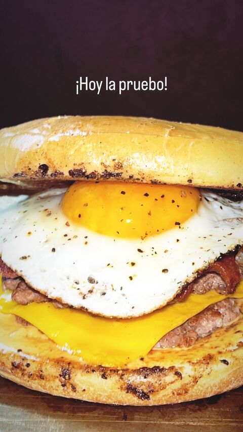 Aplastadas Burger image 4