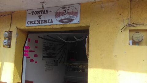 Tortas El Lucero image 1