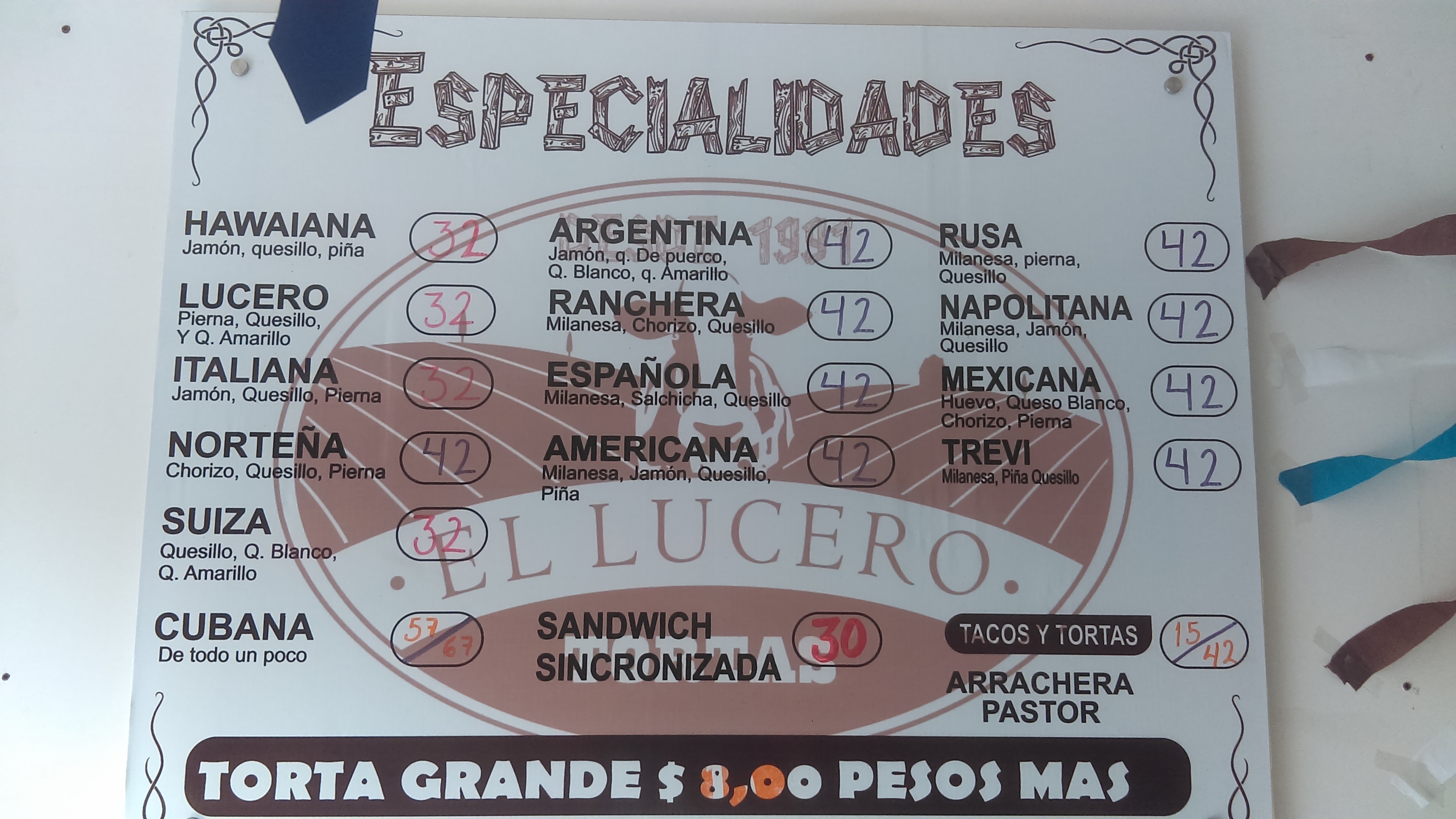 Tortas El Lucero image 3