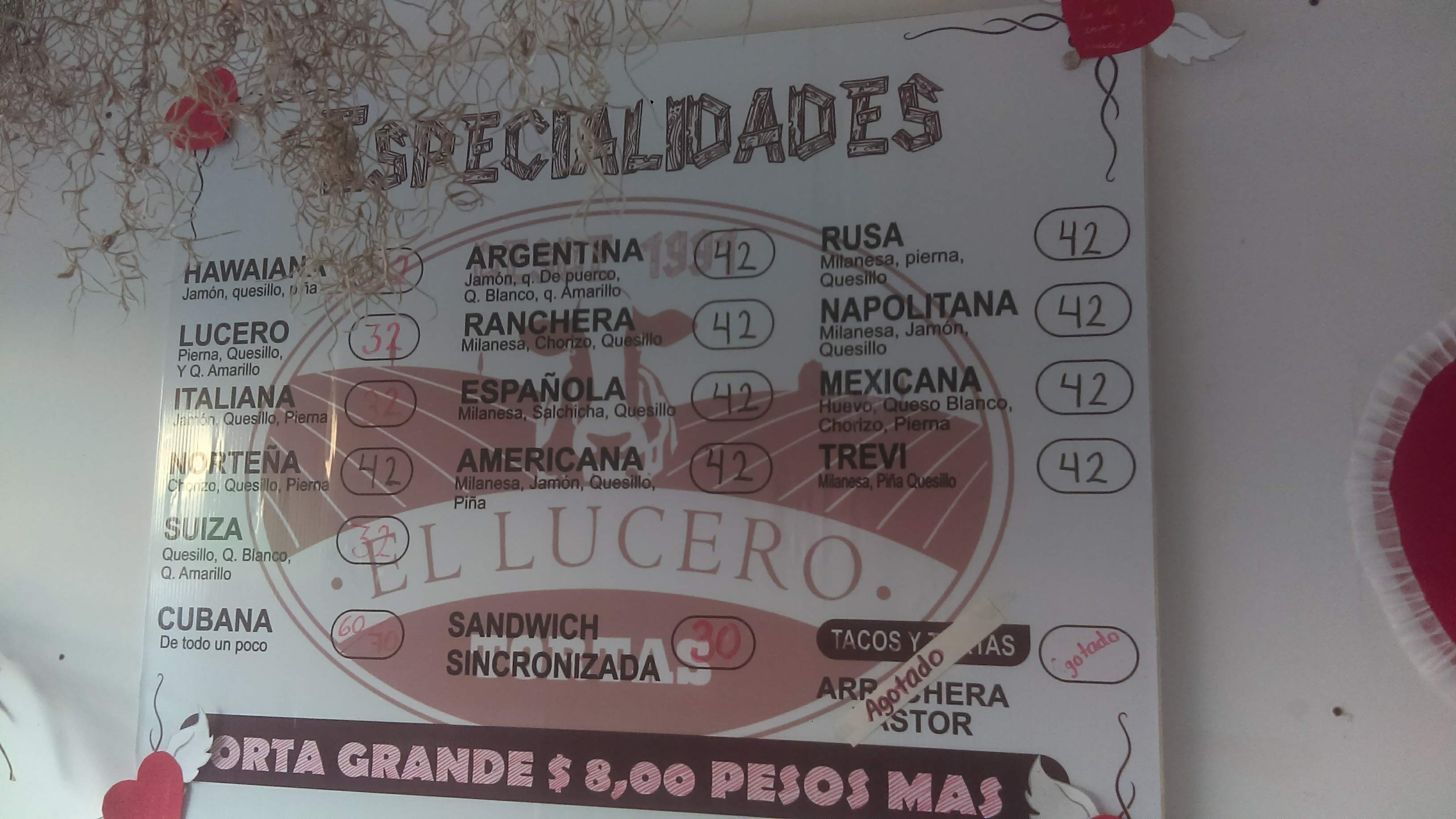 Tortas El Lucero image 5