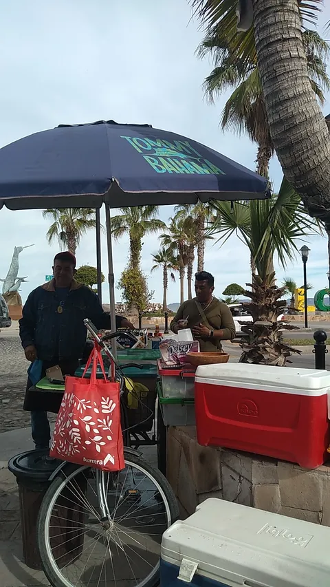 Mariscos Iván image 1