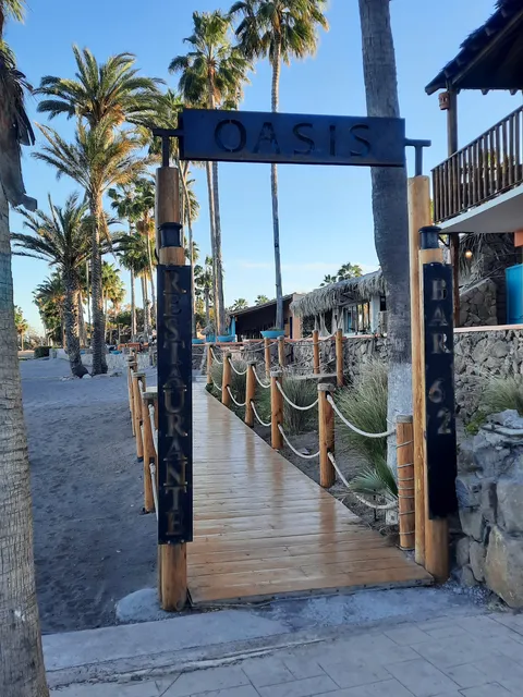 Oasis Restaurant image 4