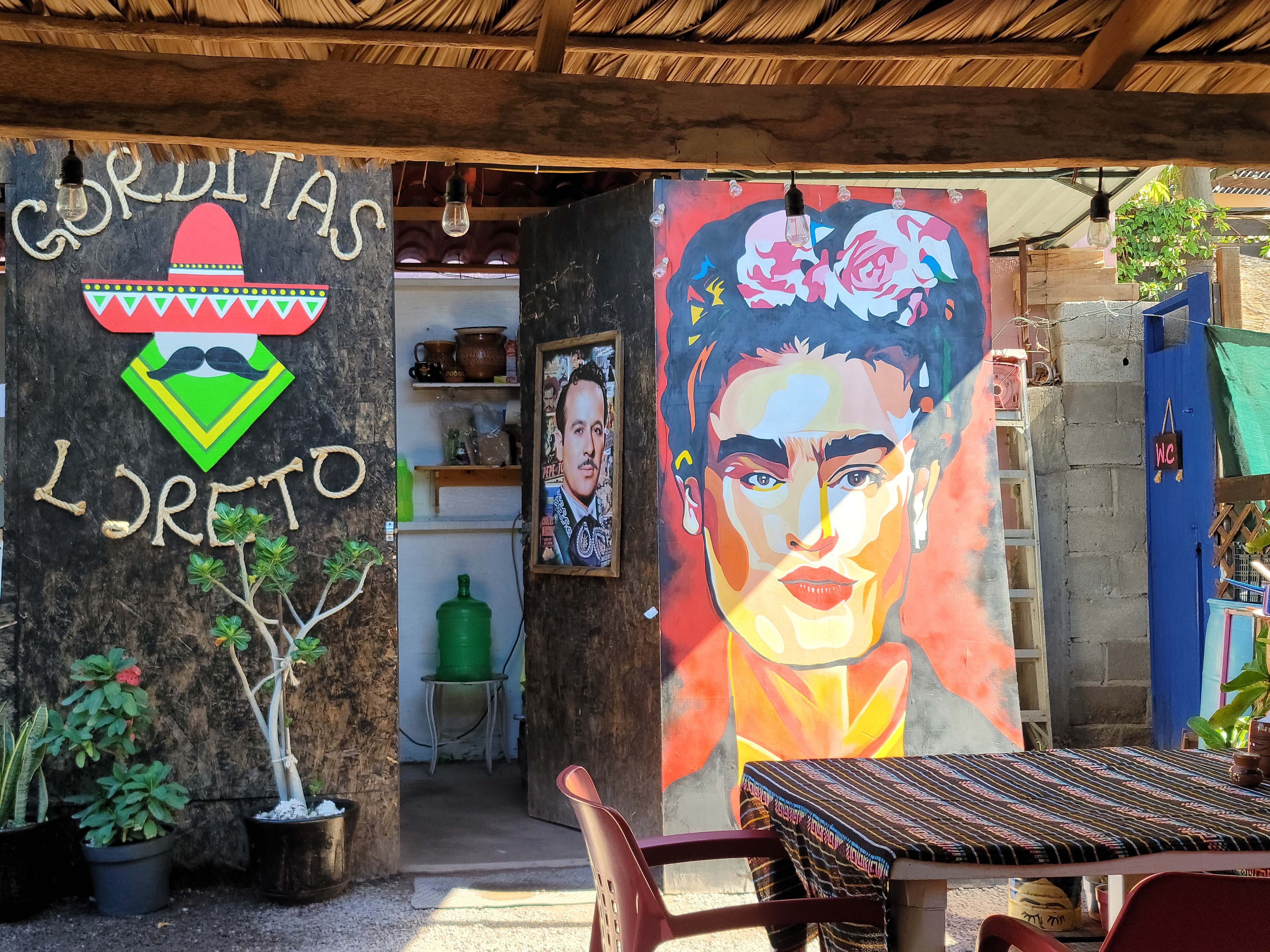 Gorditas Loreto image 4