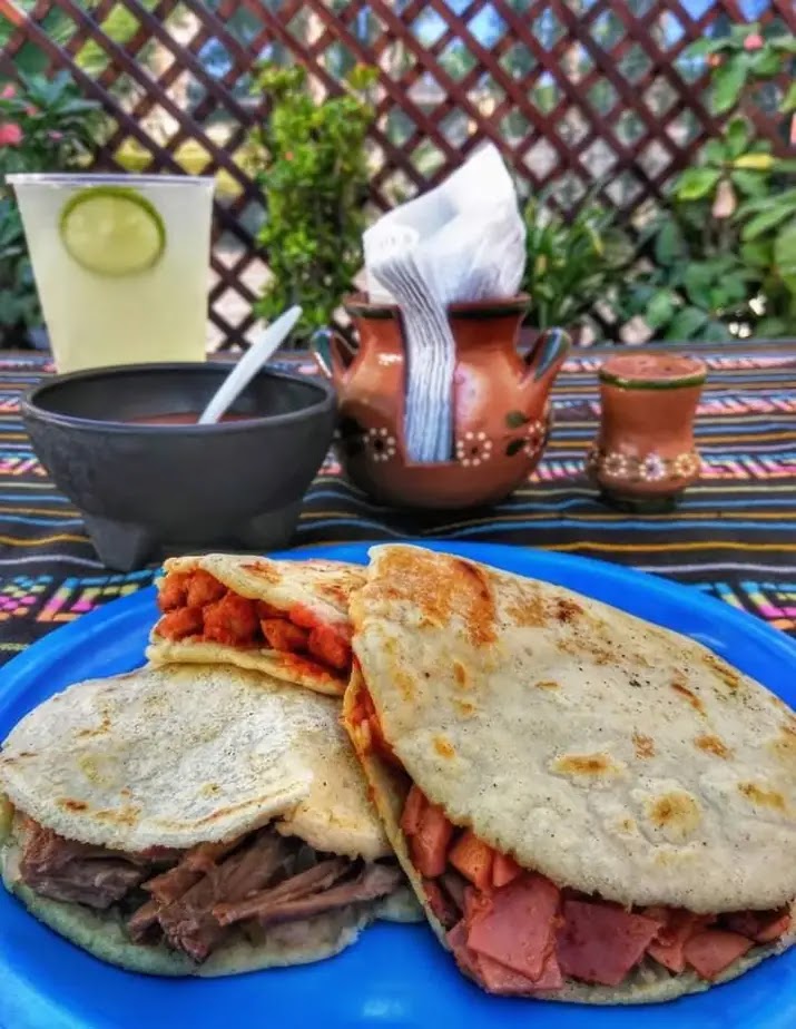 Gorditas Loreto image 5