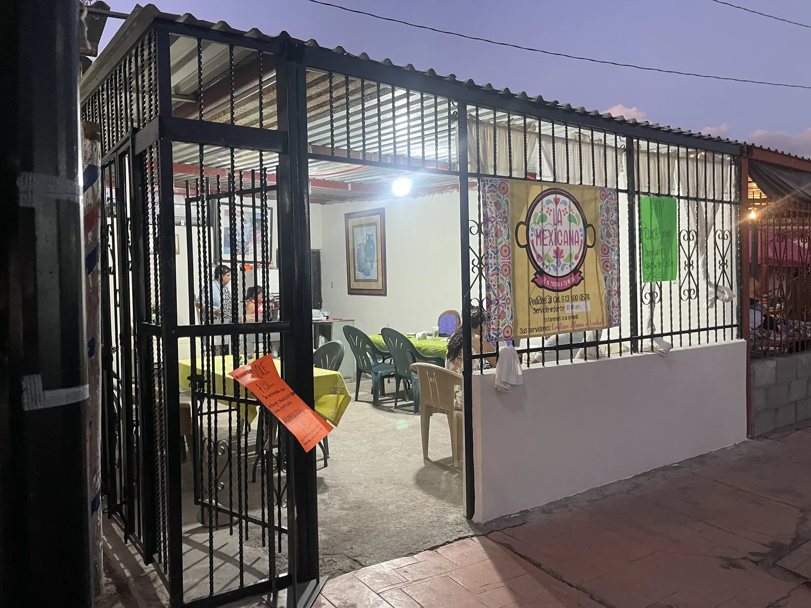 La Mexicana image 3