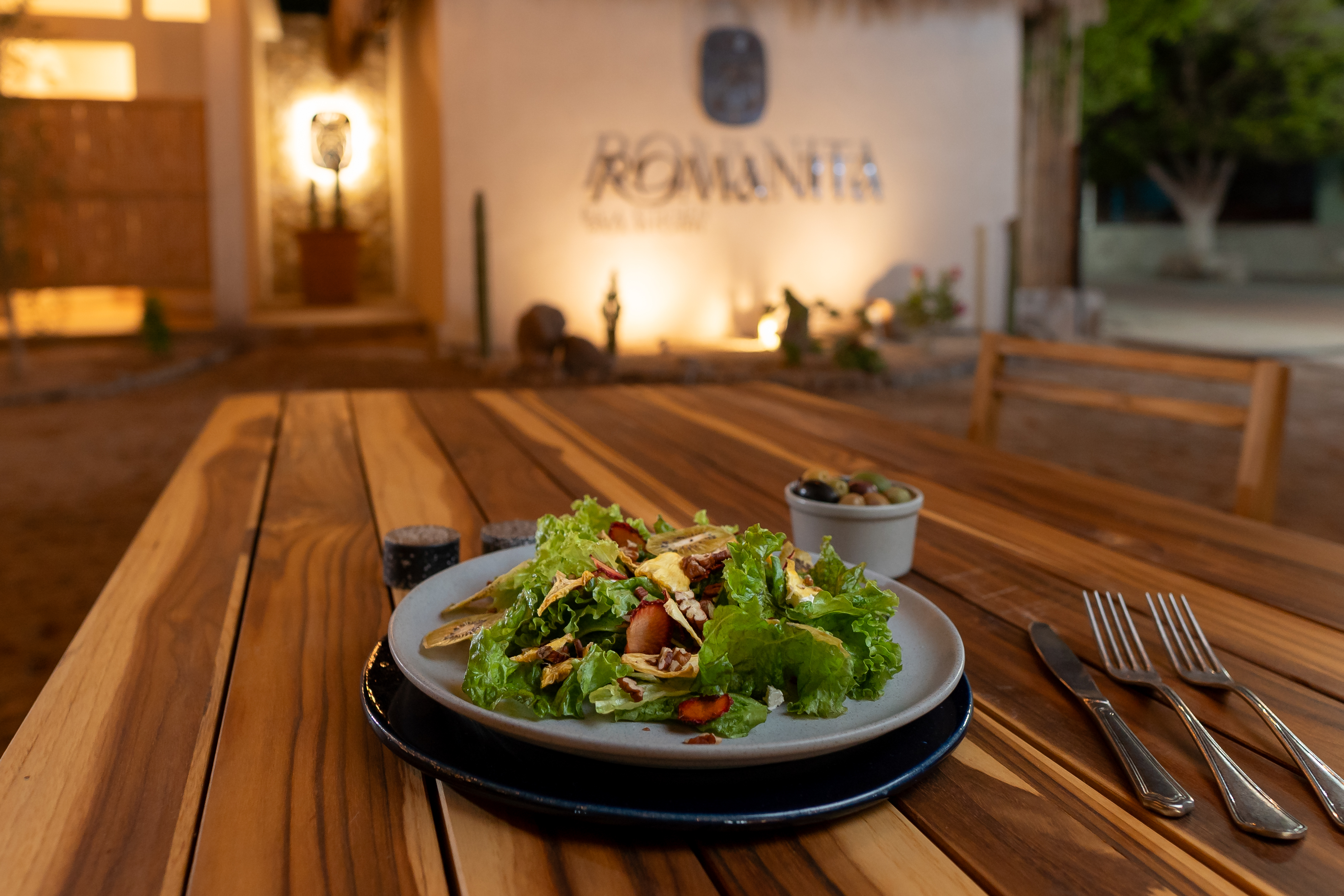 Romanita Baja Kitchen image 2