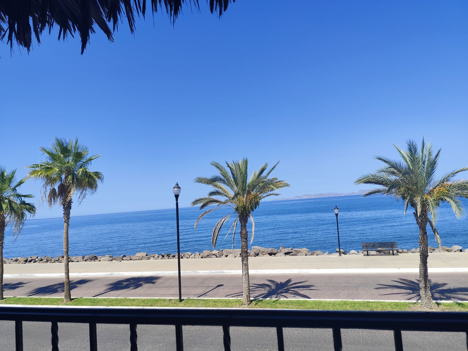 El Caloron image 3