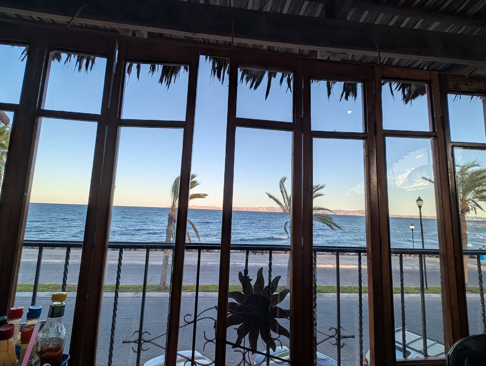 El Caloron image 7