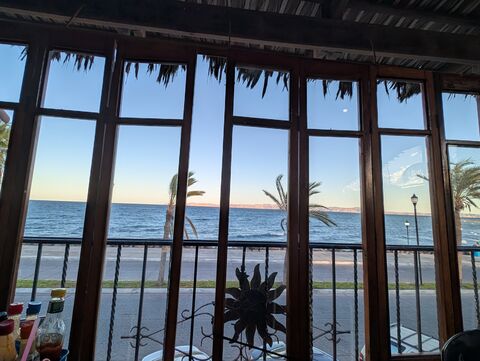 El Caloron image 7