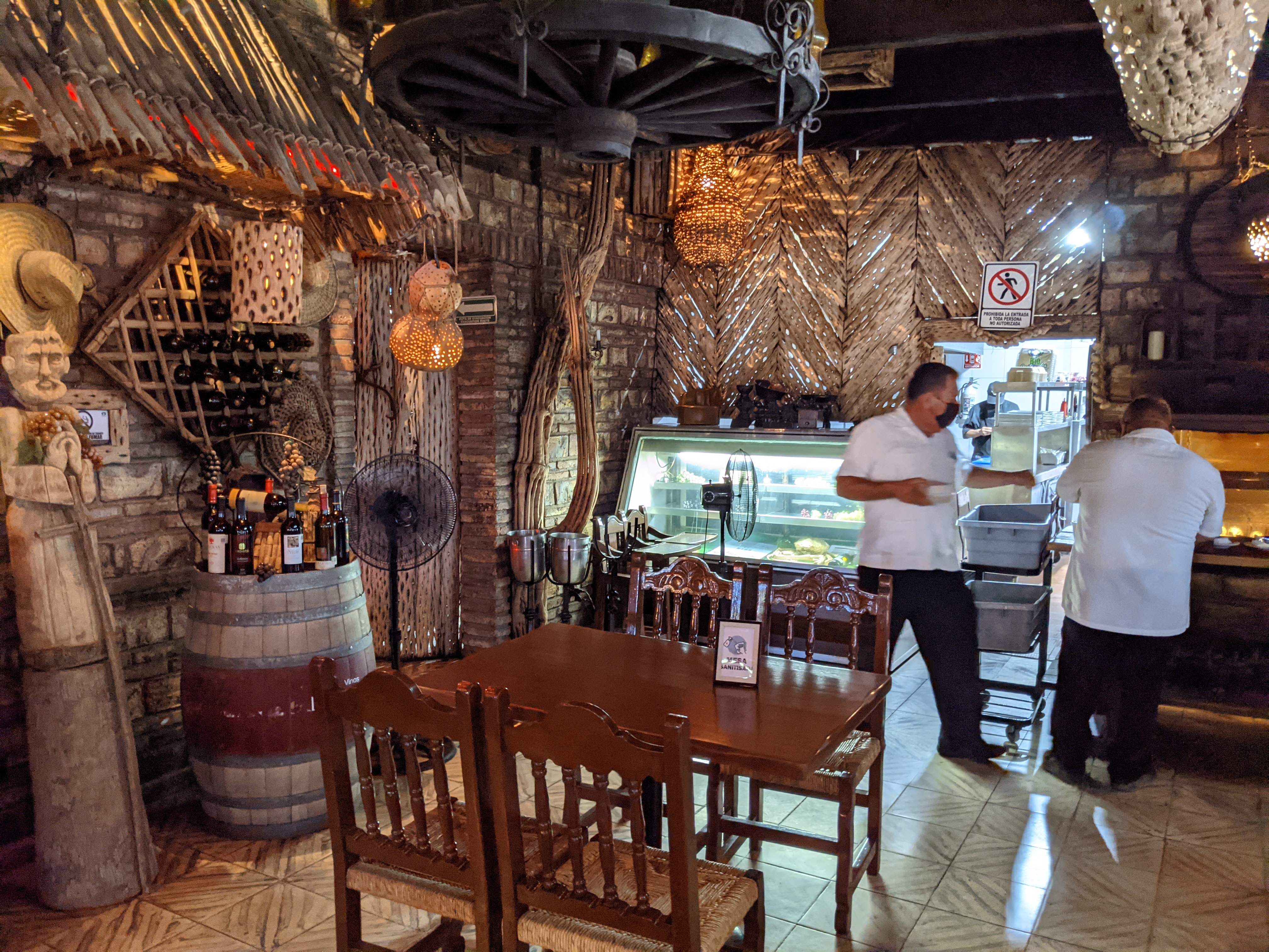 Domingo's steak house & sea food image 3