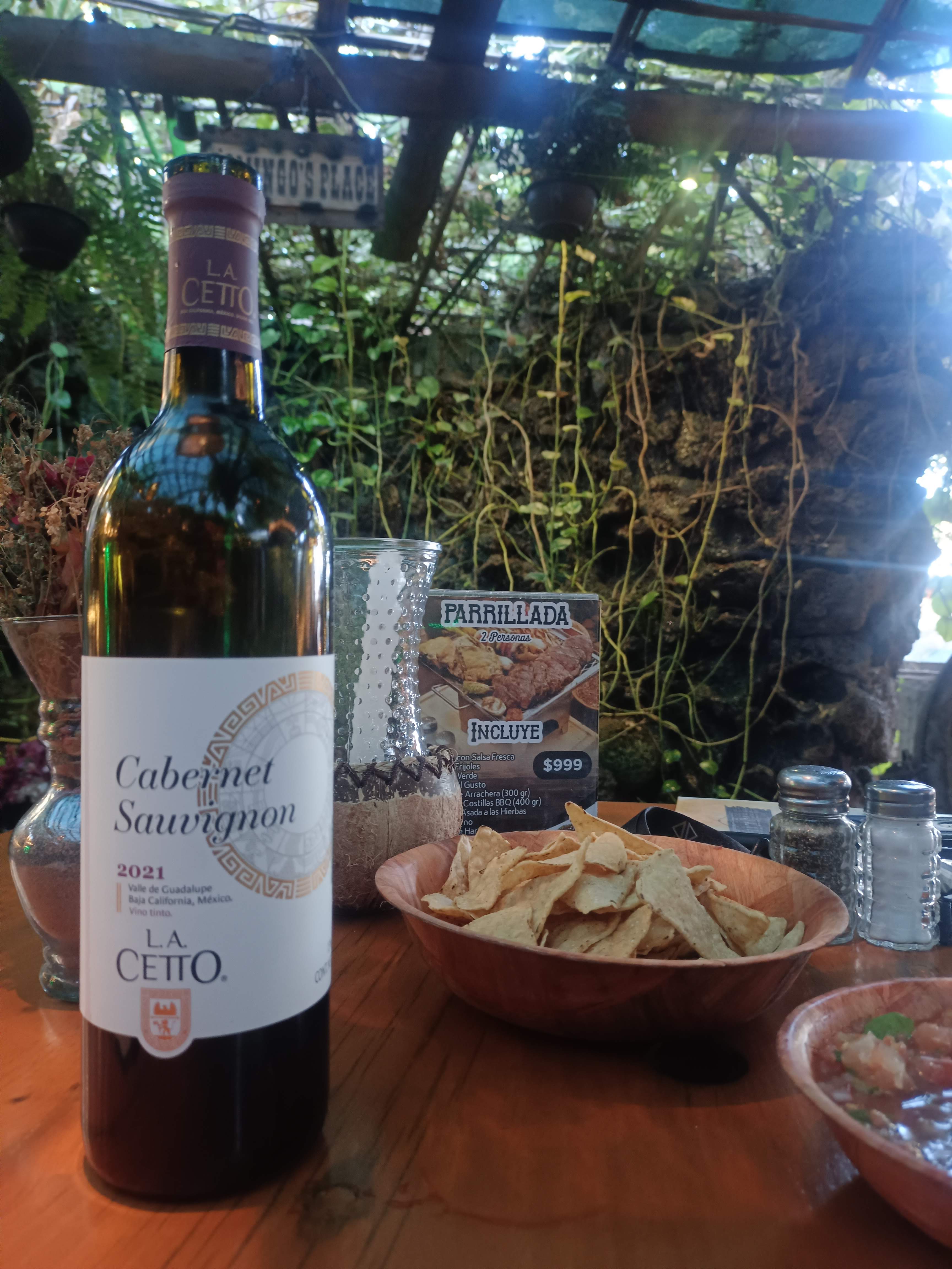 Domingo's steak house & sea food image 9