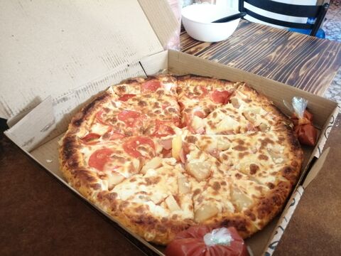 Charros pizza image 1