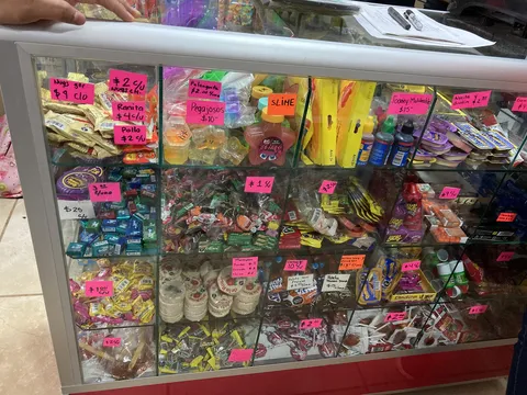 Dulcería Yuyu image 8